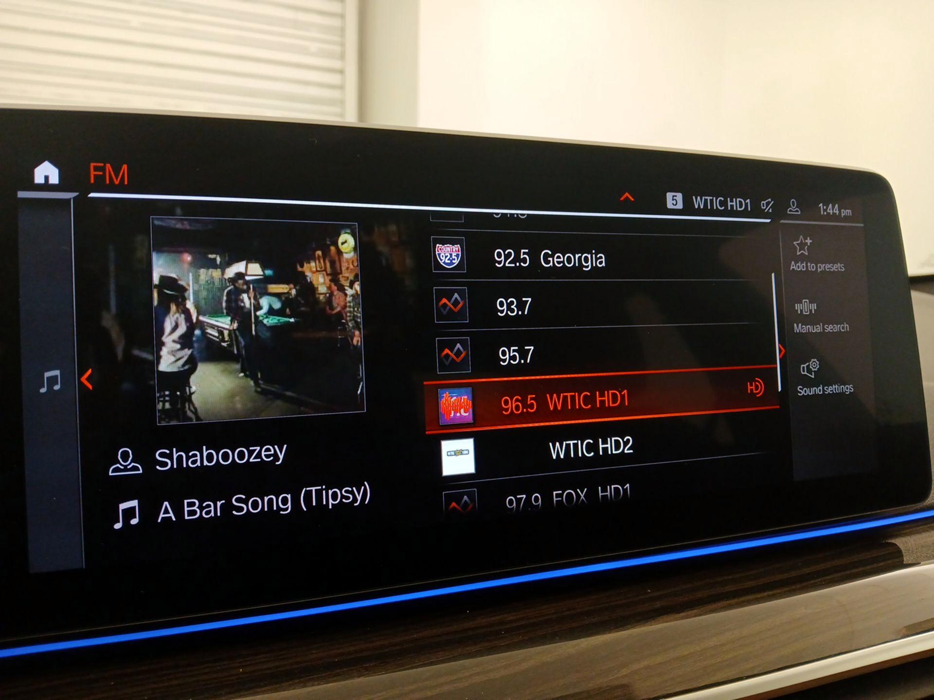 Thumbnail: 2021 BMW 5 Series - 16