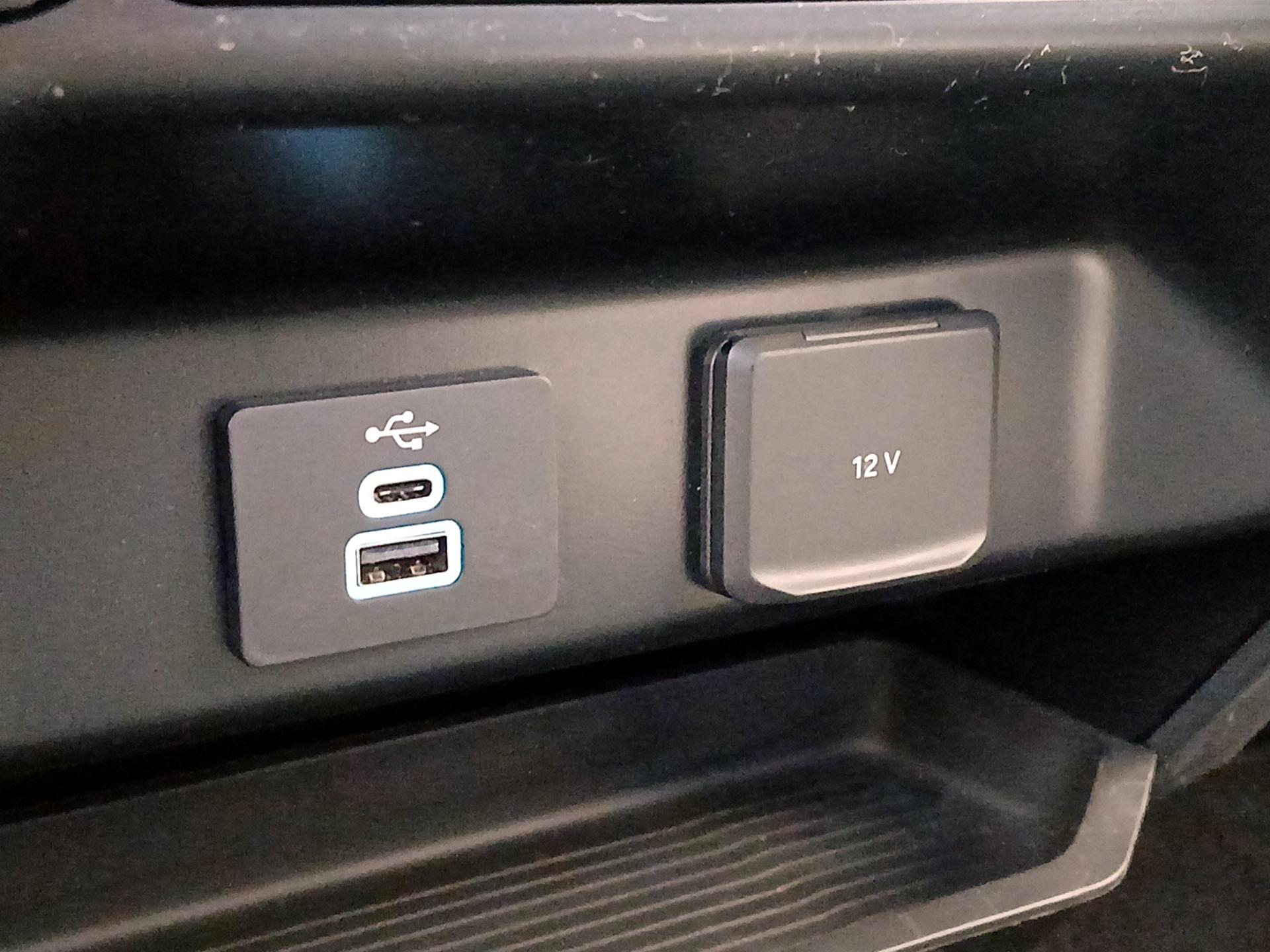 Thumbnail: 2023 Ford F-250 - 18