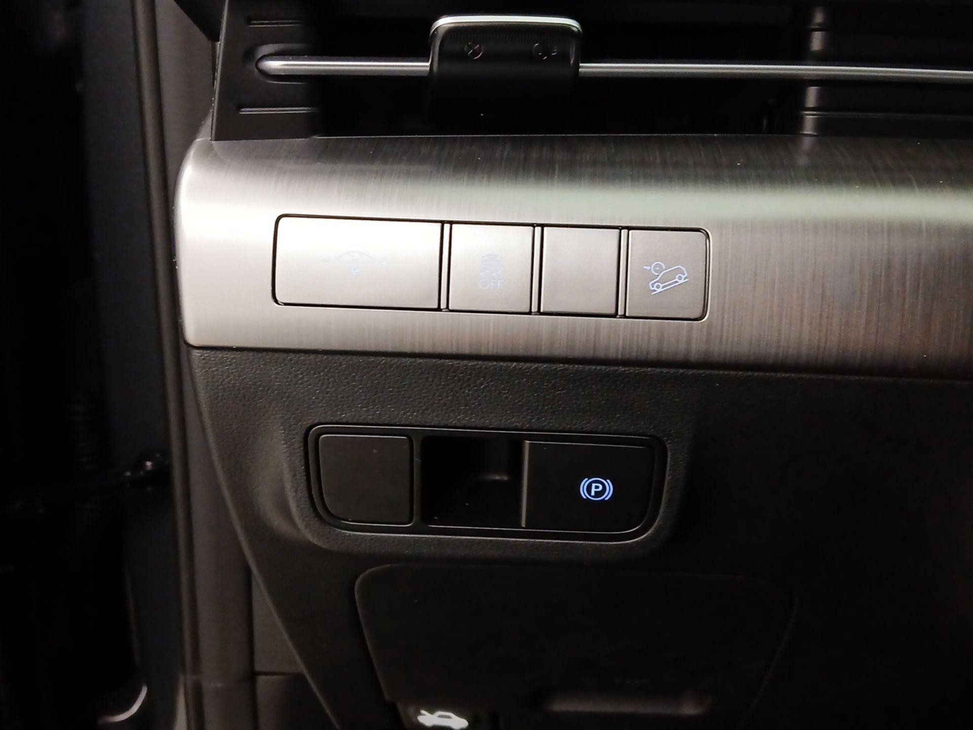 Thumbnail: 2024 Hyundai Kona - 13