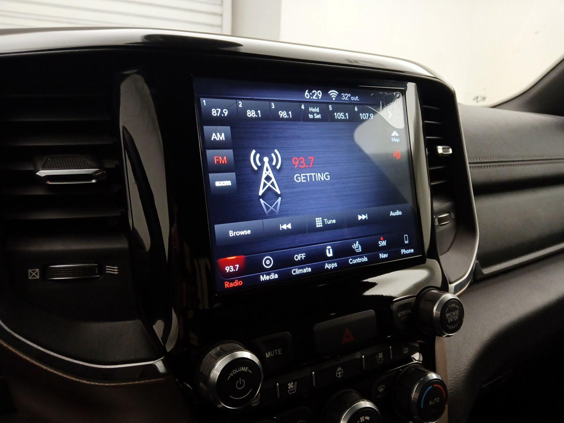 Thumbnail: 2019 RAM 1500 - 16