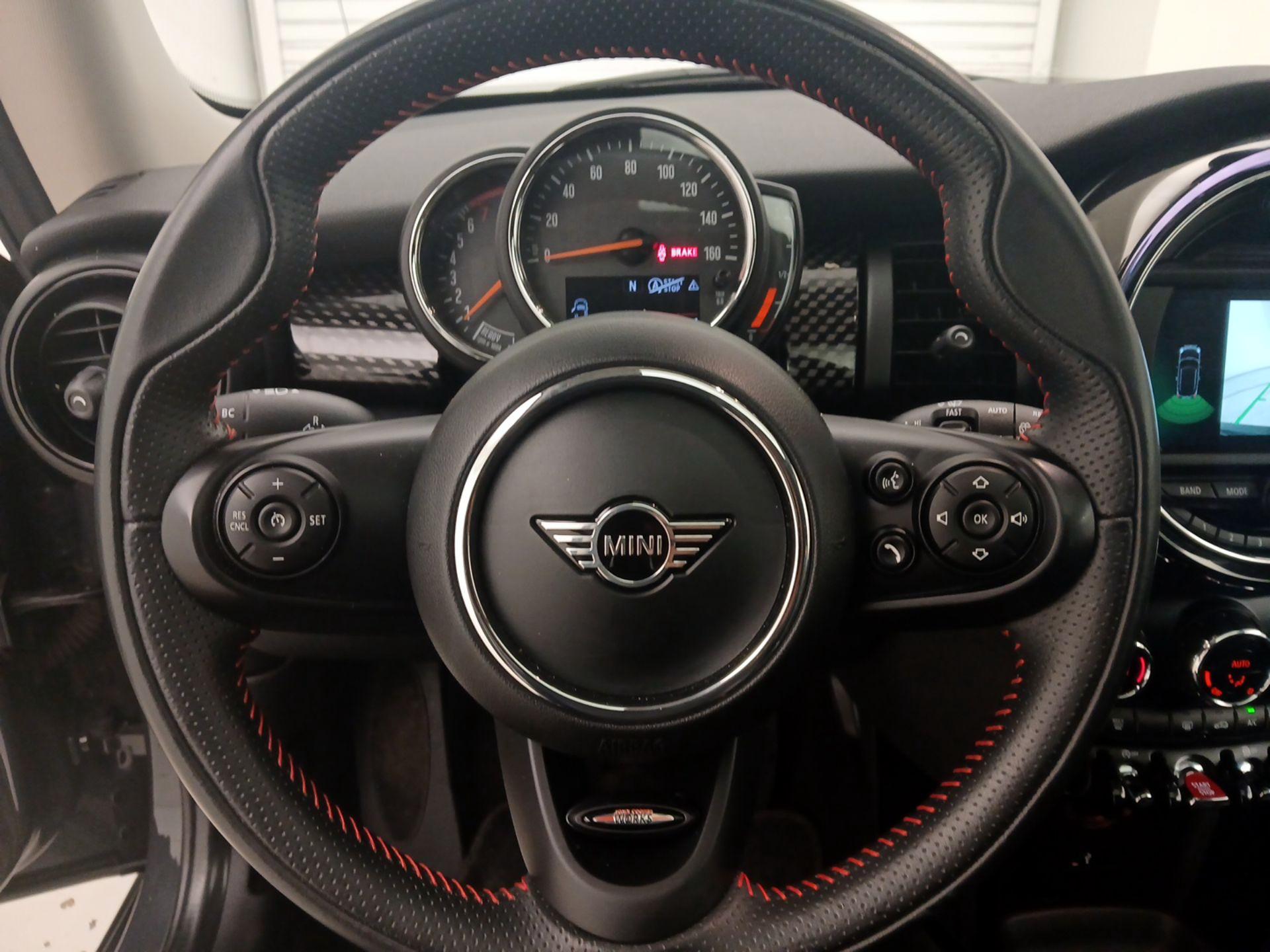 Thumbnail: 2021 MINI Cooper Hardtop - 10