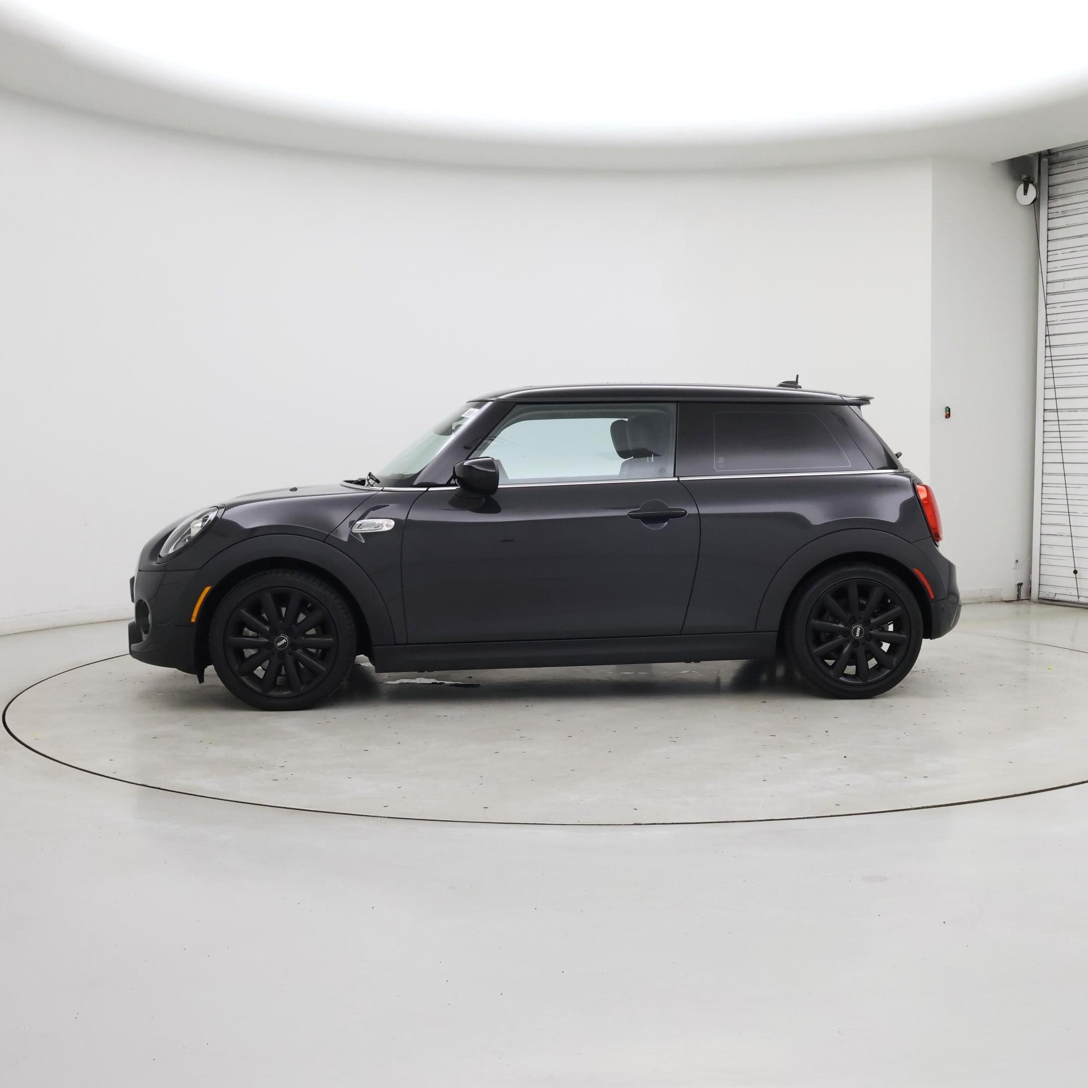 Thumbnail: 2021 MINI Cooper Hardtop - 3
