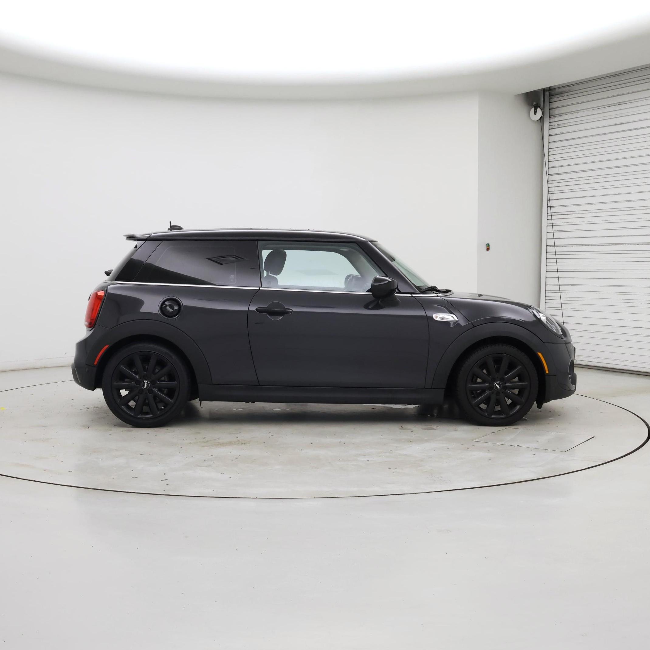 Thumbnail: 2021 MINI Cooper Hardtop - 7