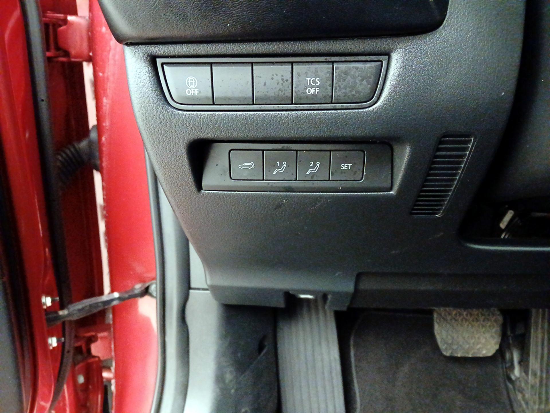 Thumbnail: 2023 Mazda CX-50 - 13