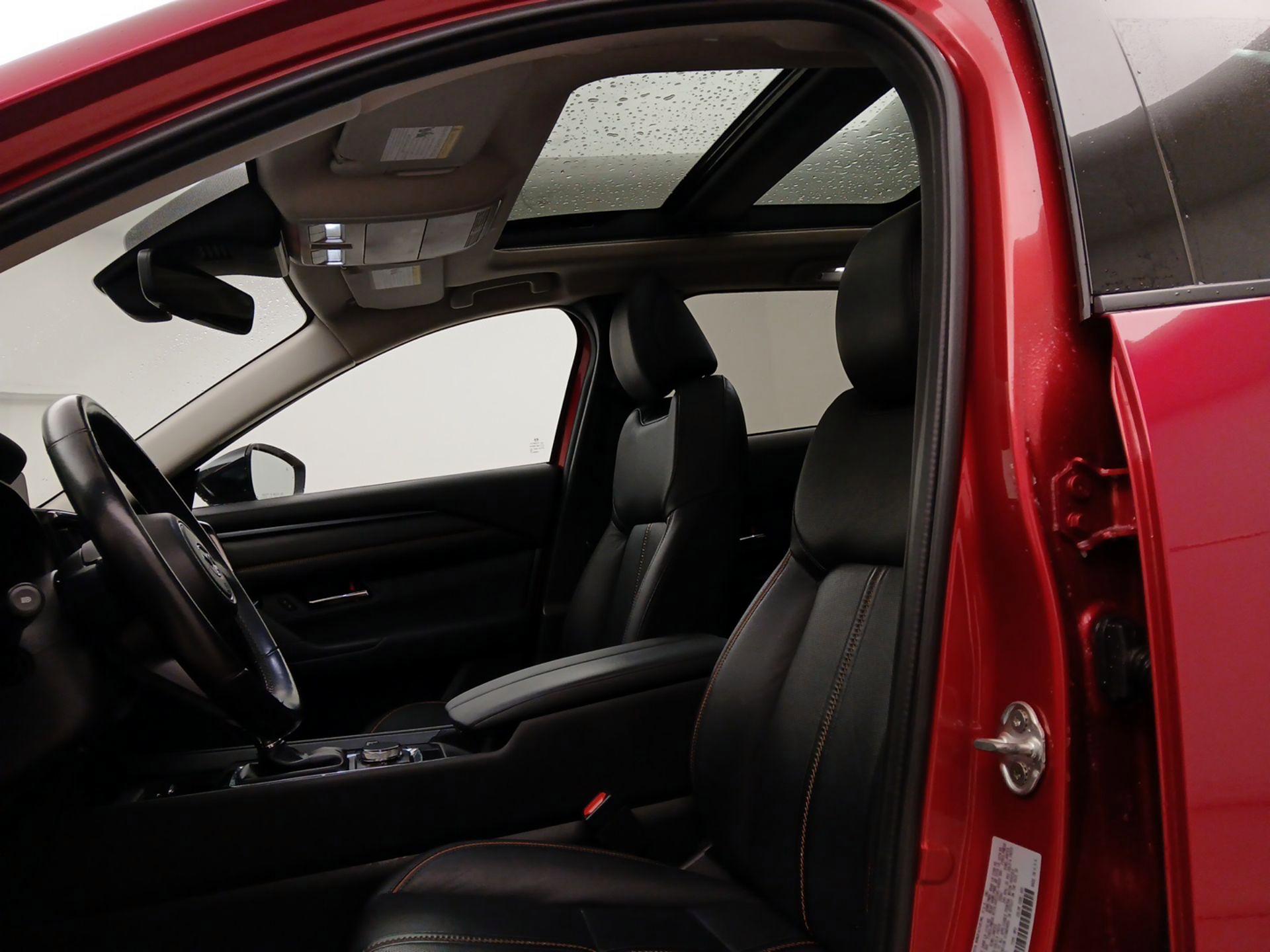 Thumbnail: 2023 Mazda CX-50 - 18