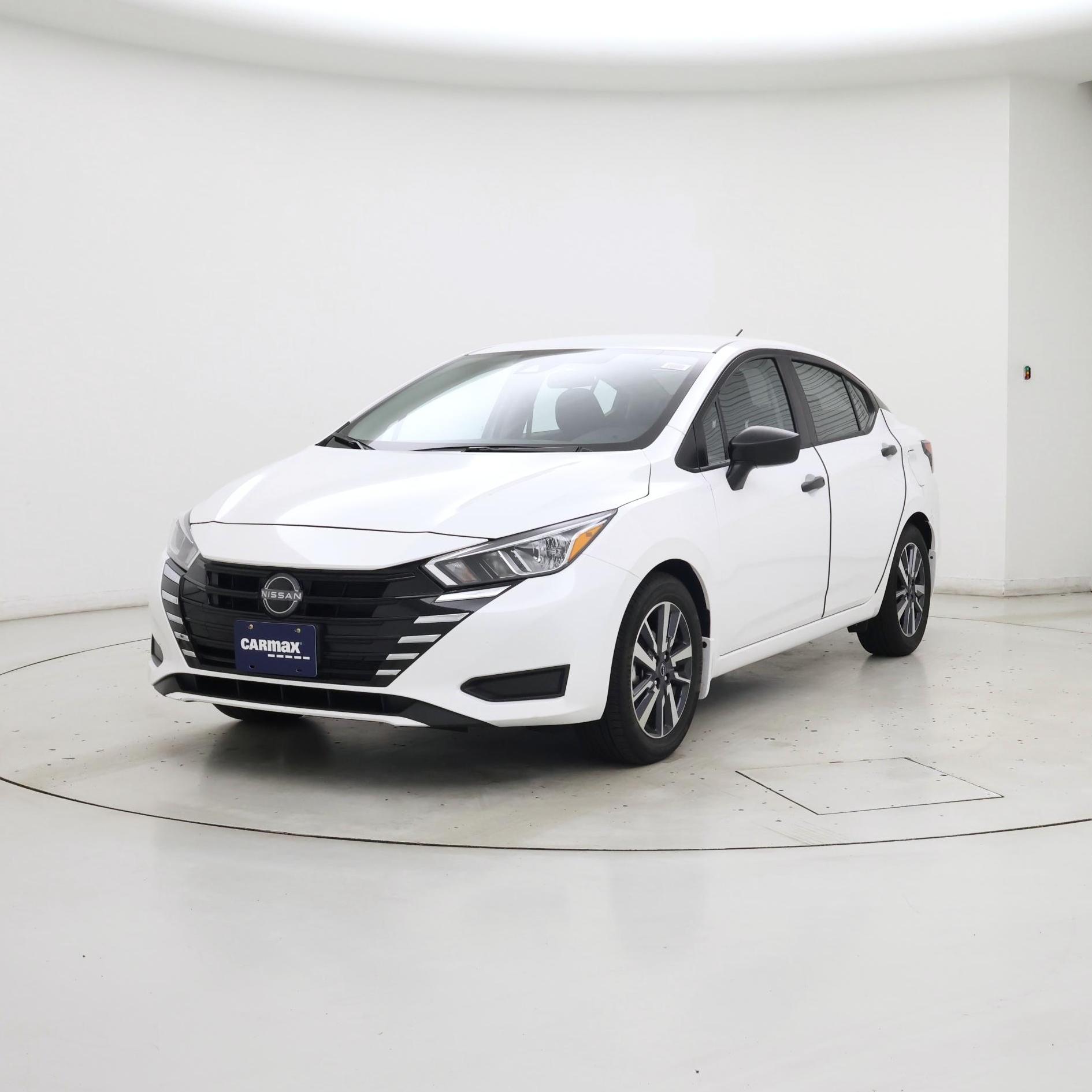 Thumbnail: 2023 Nissan Versa - 4