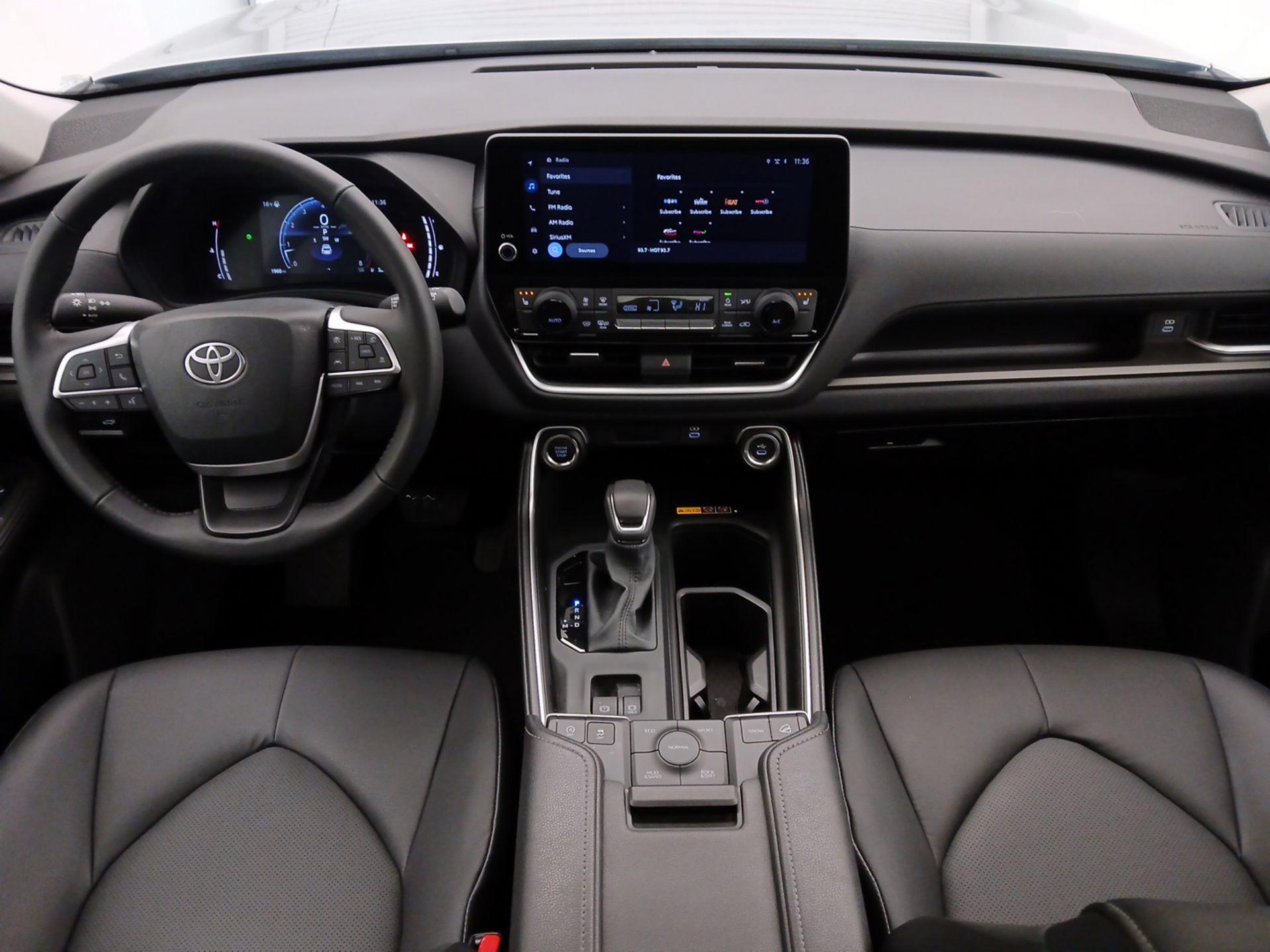 Thumbnail: 2025 Toyota Grand Highlander - 9