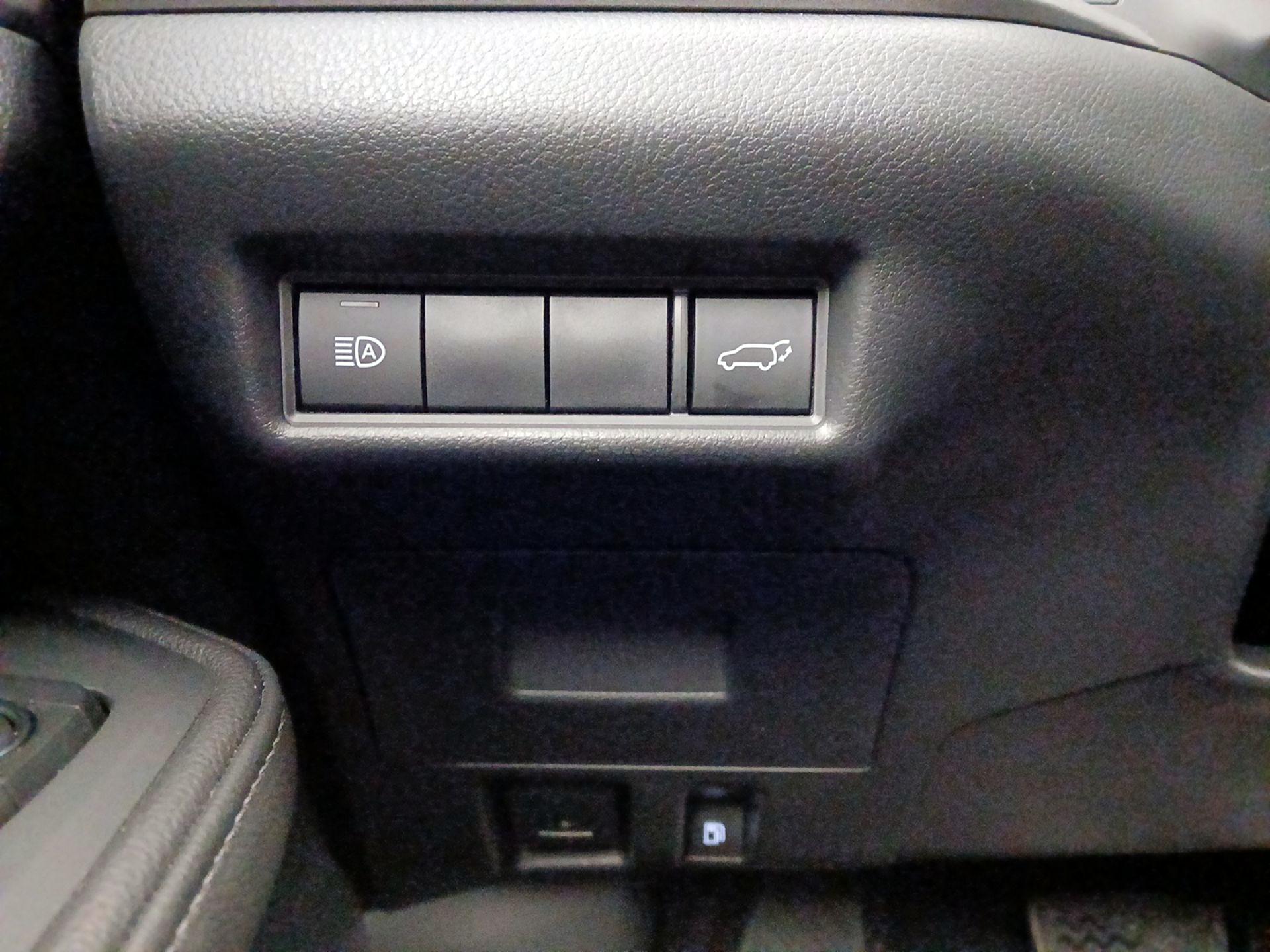 Thumbnail: 2025 Toyota Grand Highlander - 13