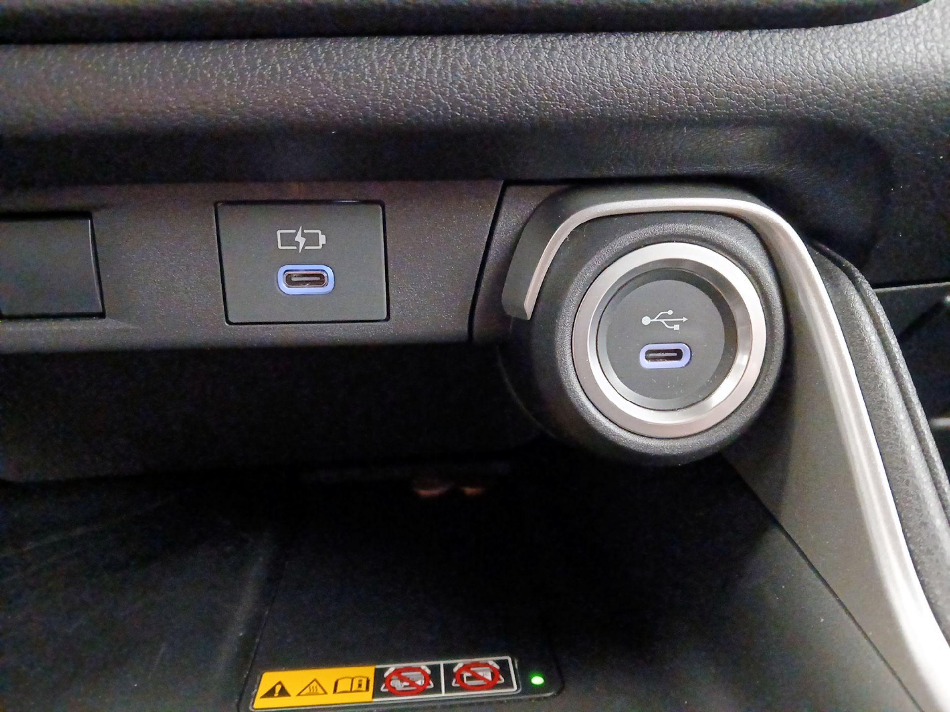 Thumbnail: 2025 Toyota Grand Highlander - 18