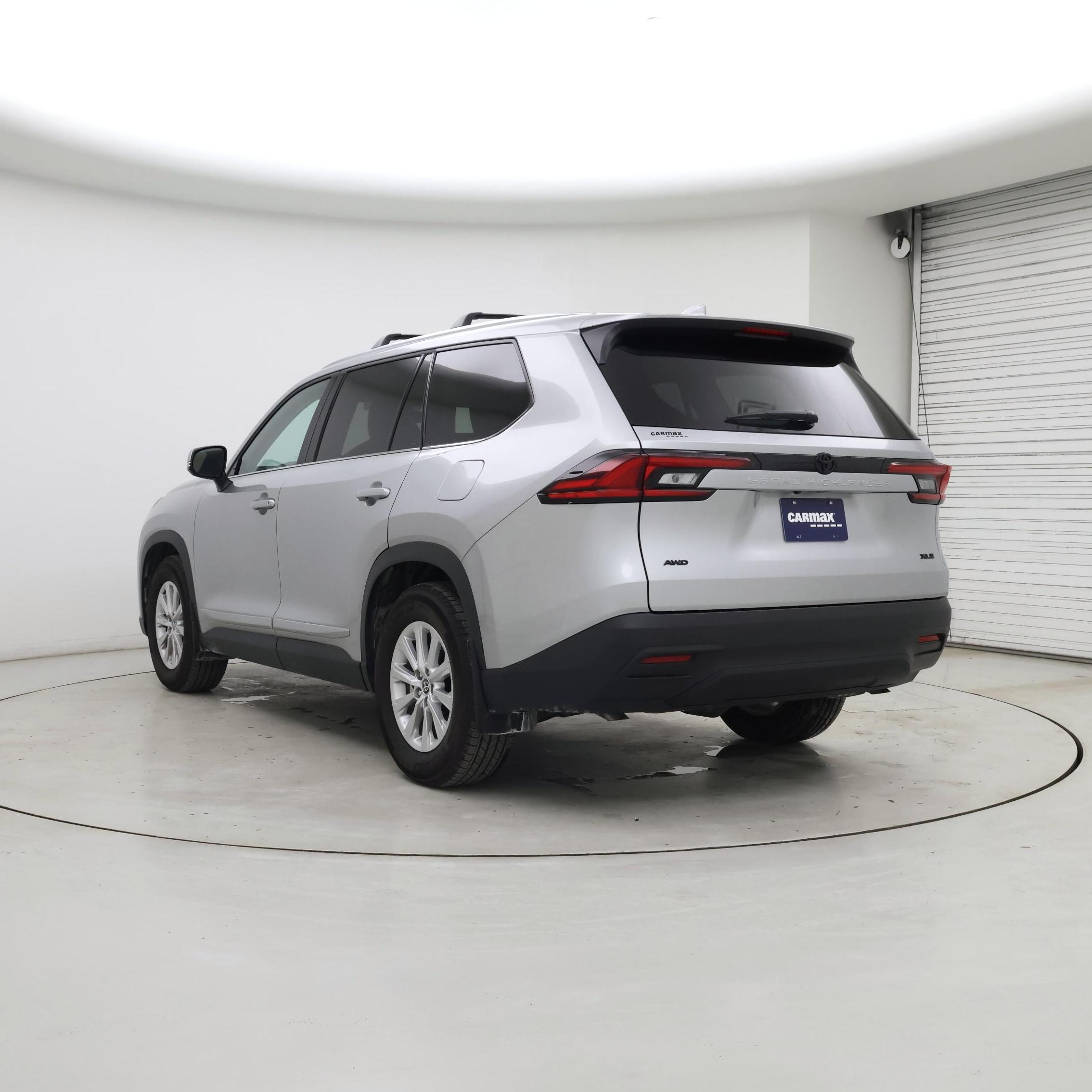 Thumbnail: 2025 Toyota Grand Highlander - 2