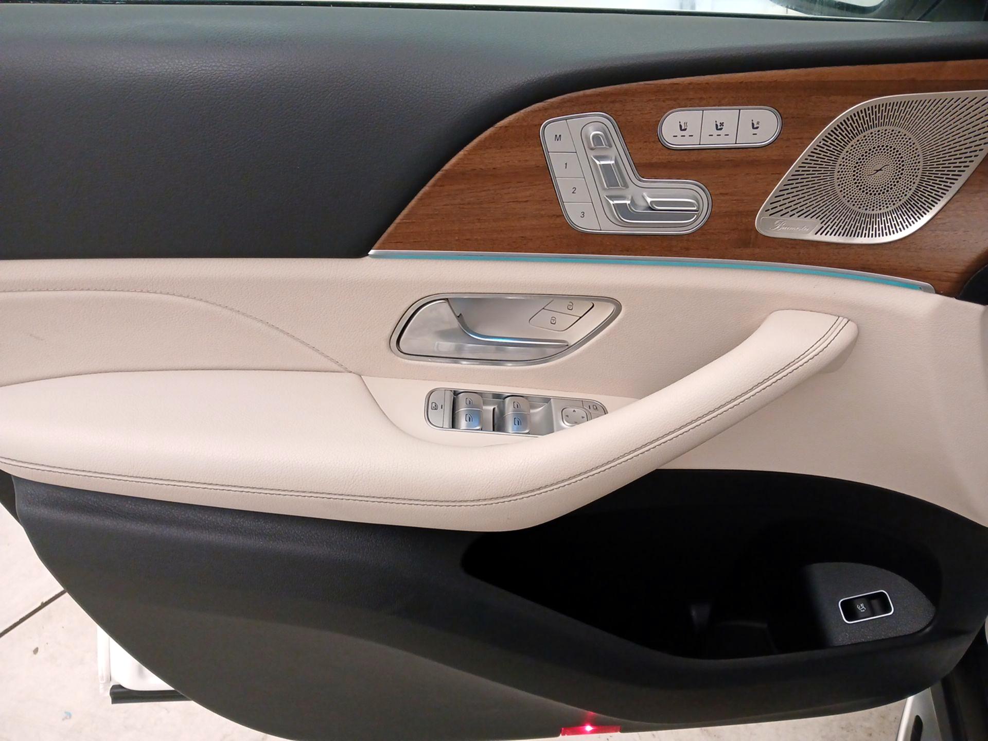 Thumbnail: 2022 Mercedes-Benz GLS - 12