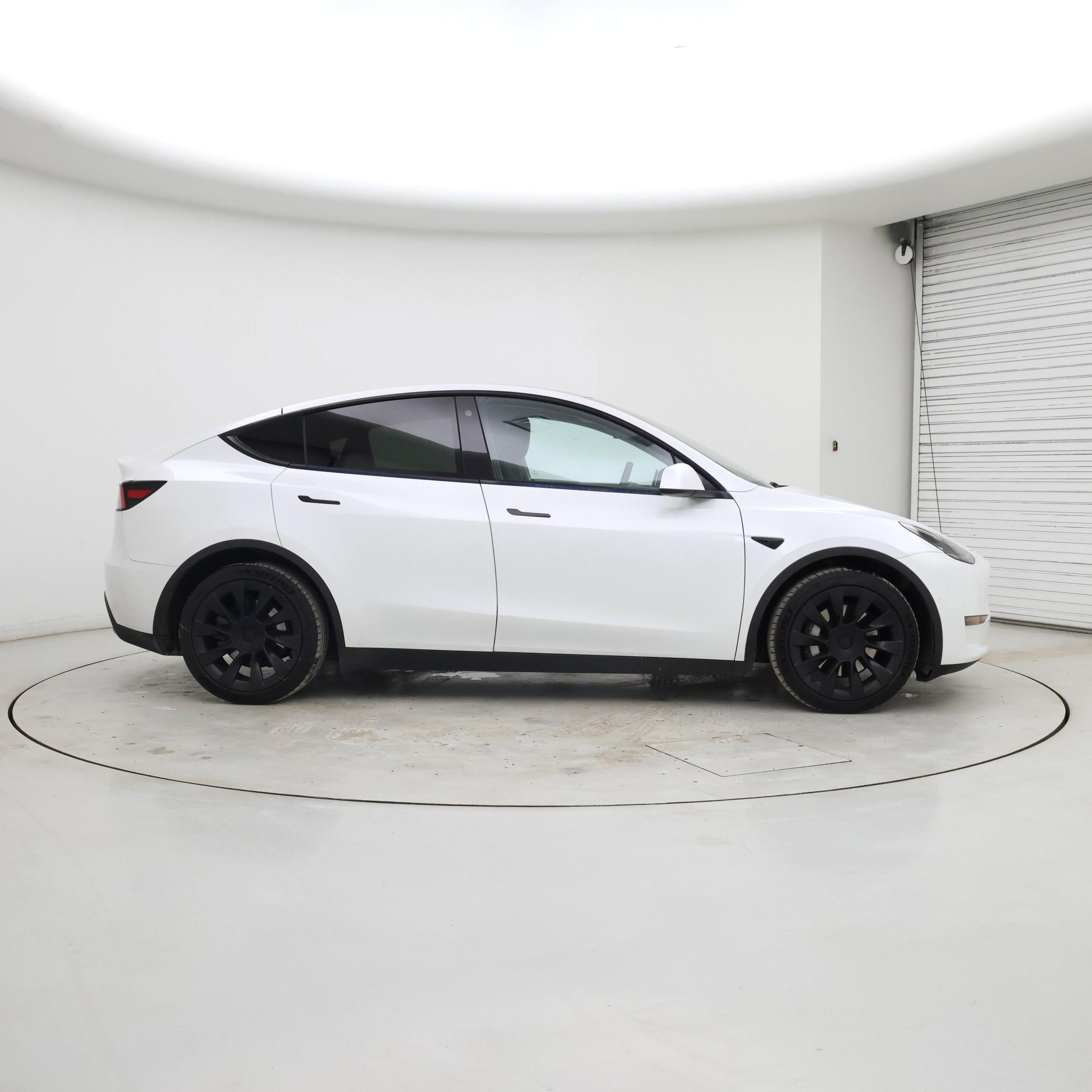 Thumbnail: 2021 Tesla Model Y - 7