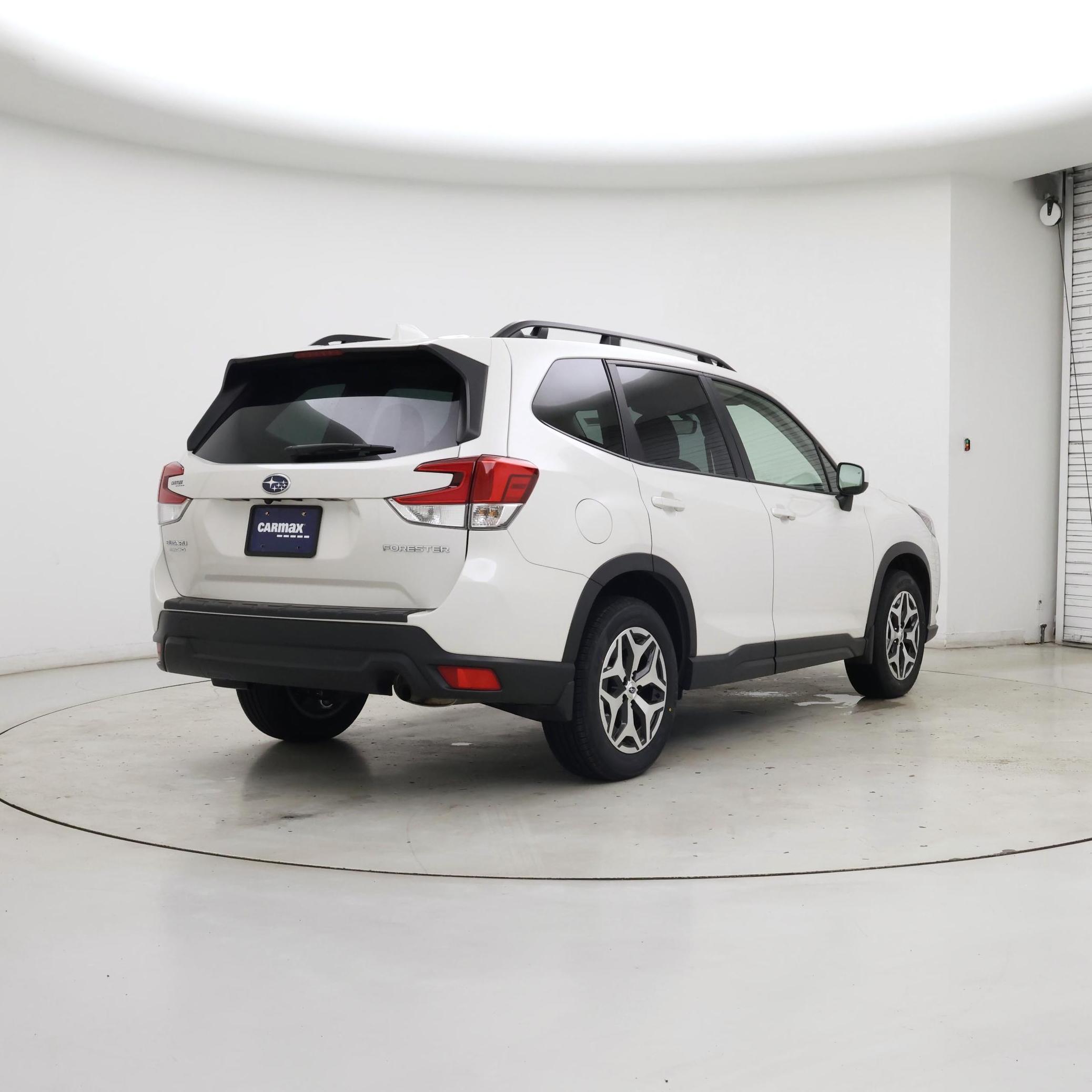 Thumbnail: 2023 Subaru Forester - 8