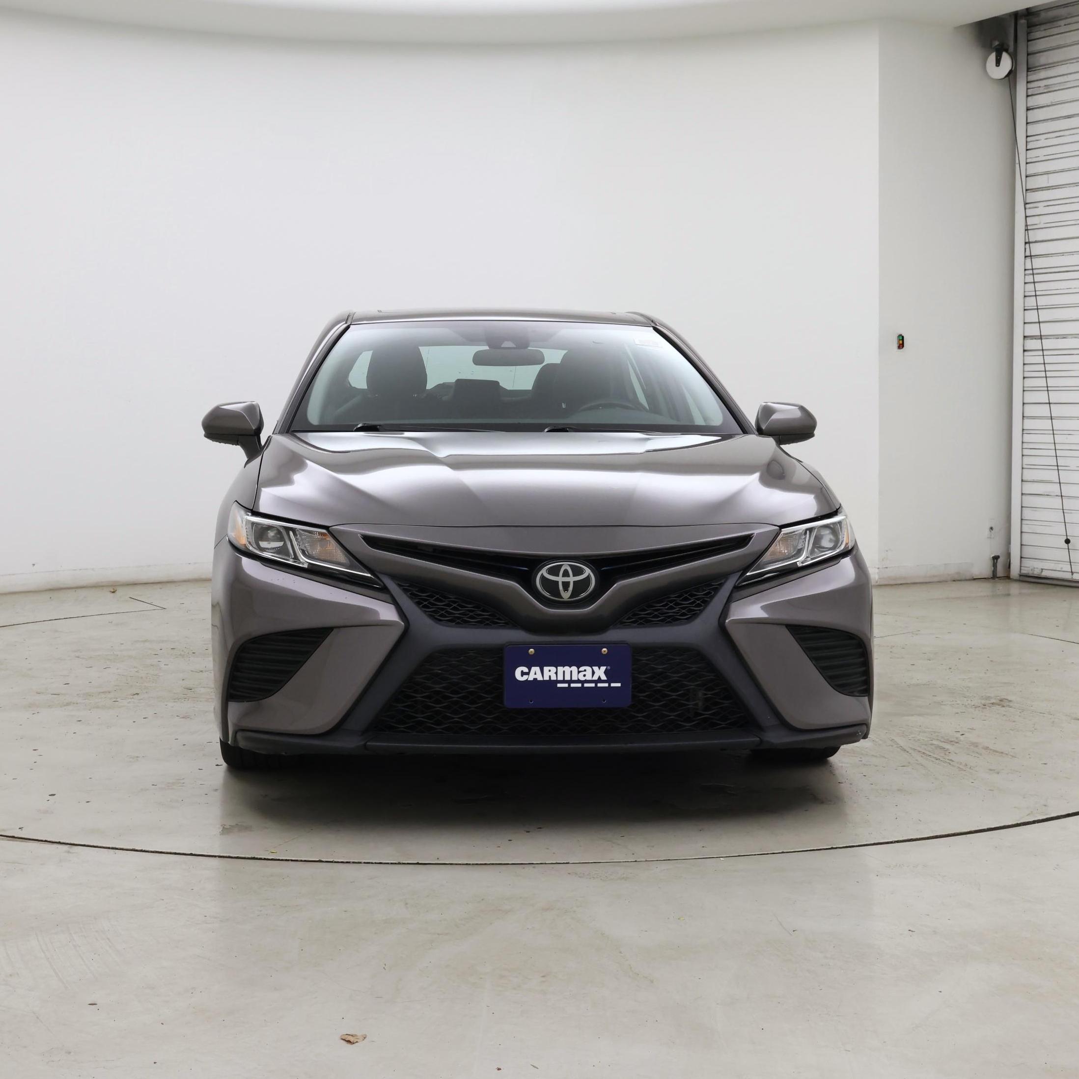 Thumbnail: 2019 Toyota Camry - 5