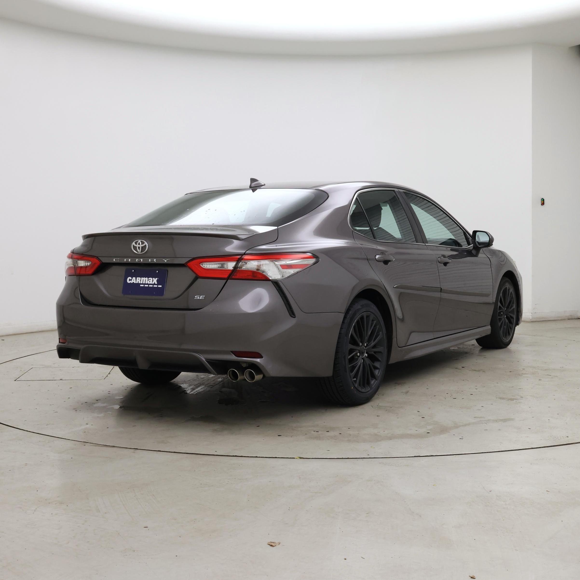Thumbnail: 2019 Toyota Camry - 8