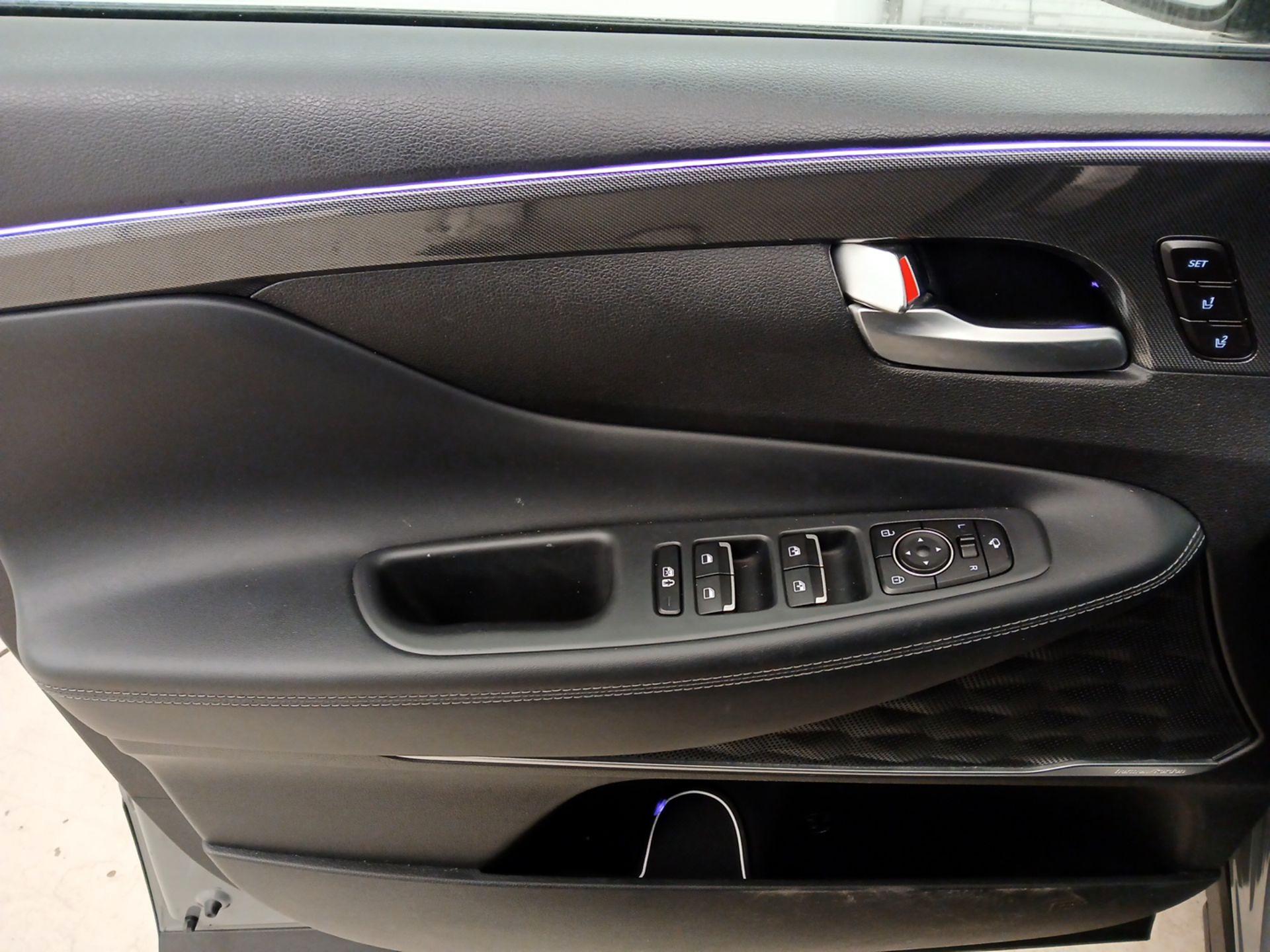 Thumbnail: 2021 Hyundai Santa Fe - 12