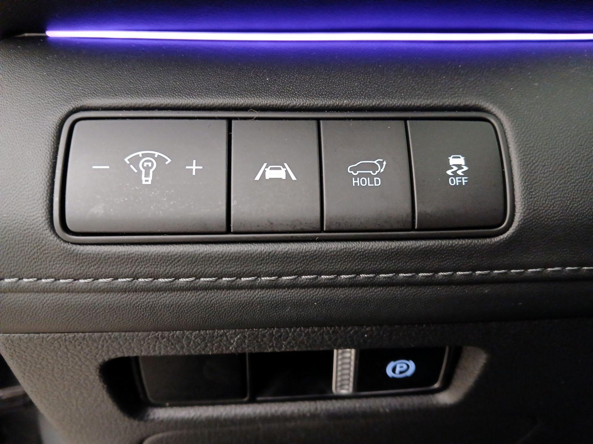 Thumbnail: 2021 Hyundai Santa Fe - 13