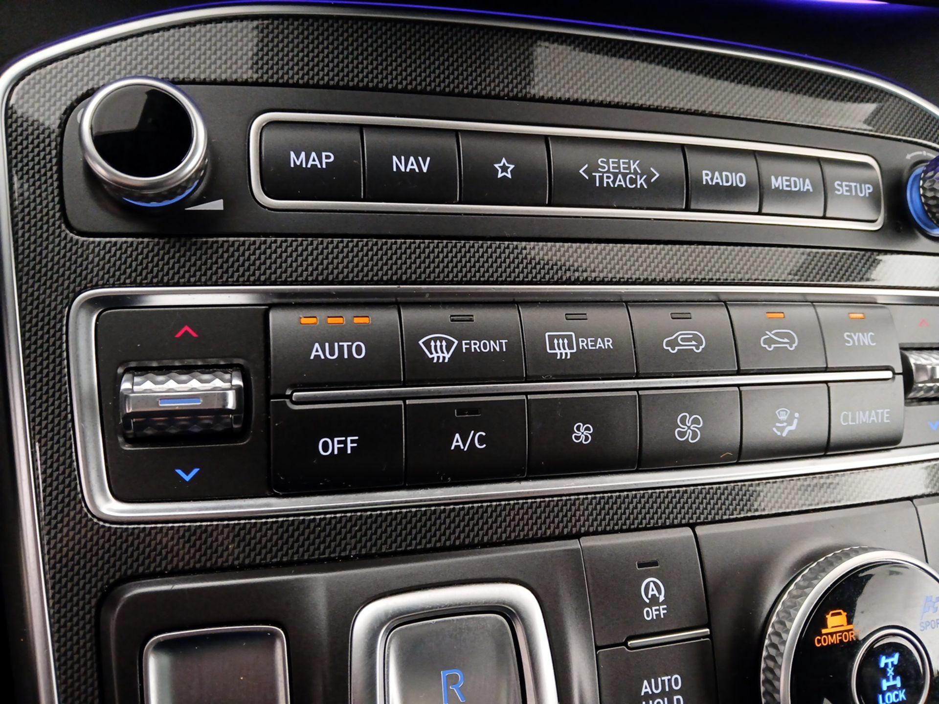 Thumbnail: 2021 Hyundai Santa Fe - 16