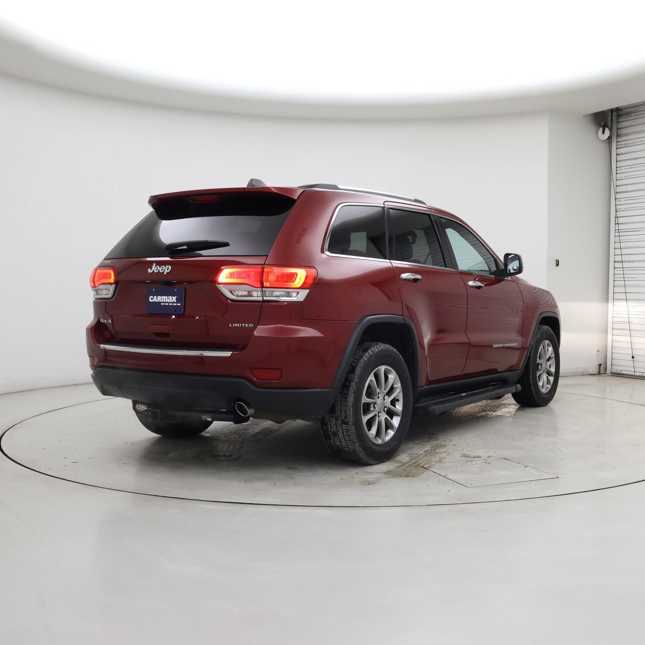 Thumbnail: 2015 Jeep Grand Cherokee - 8