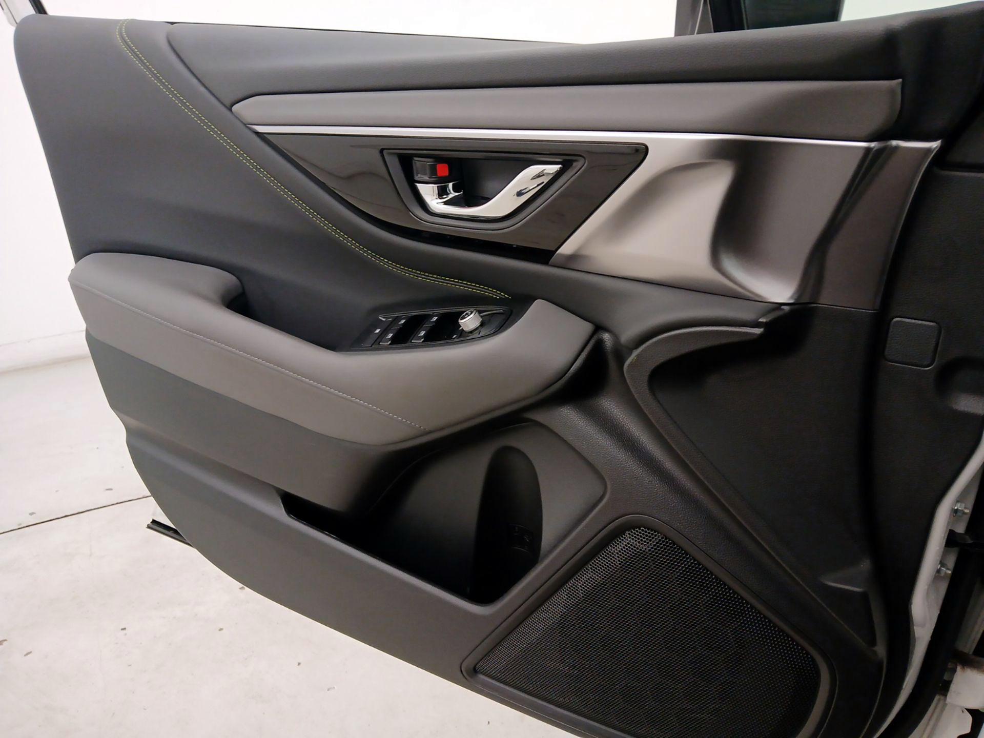 Thumbnail: 2023 Subaru Outback - 12