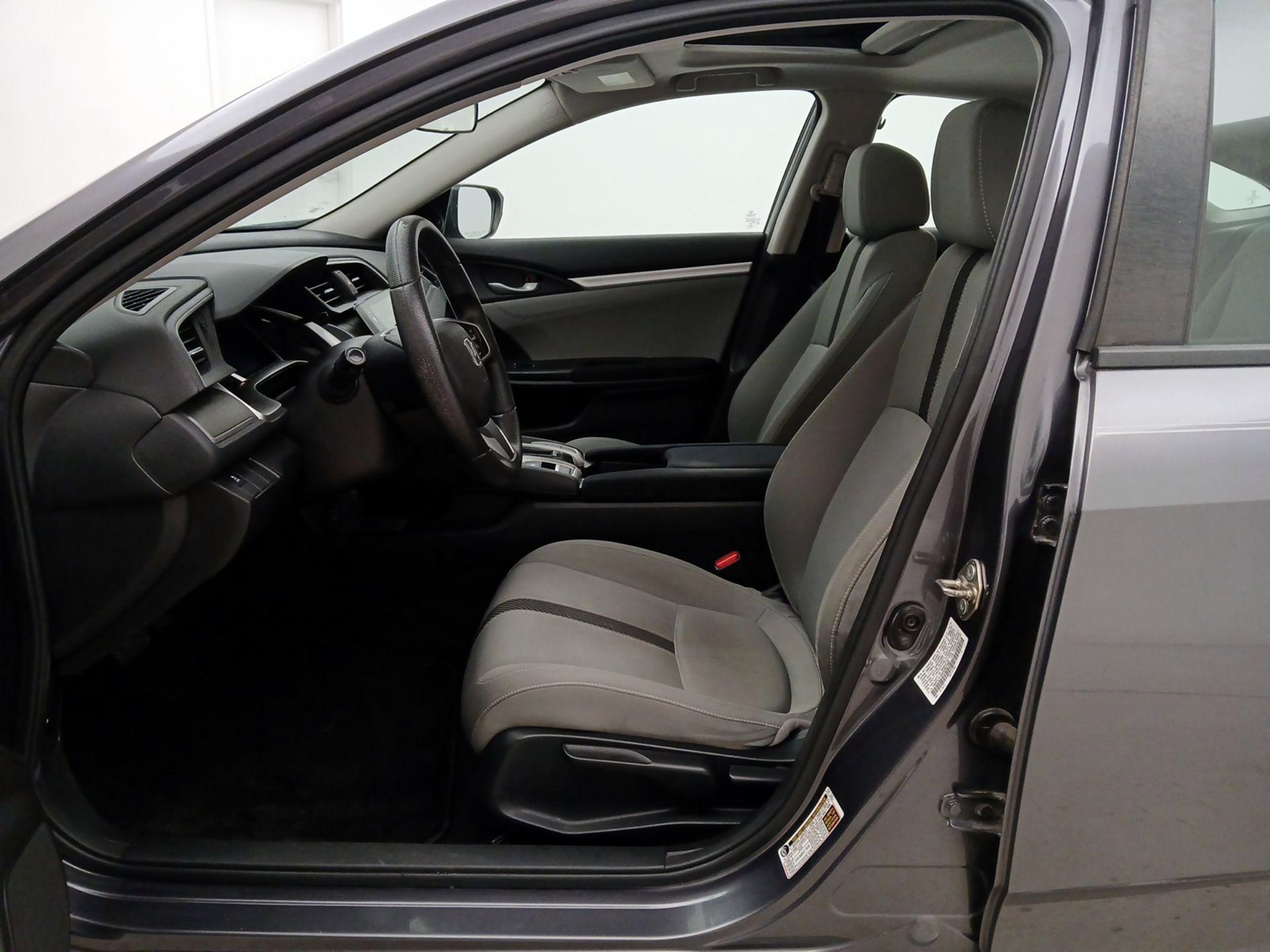 Thumbnail: 2017 Honda Civic - 11