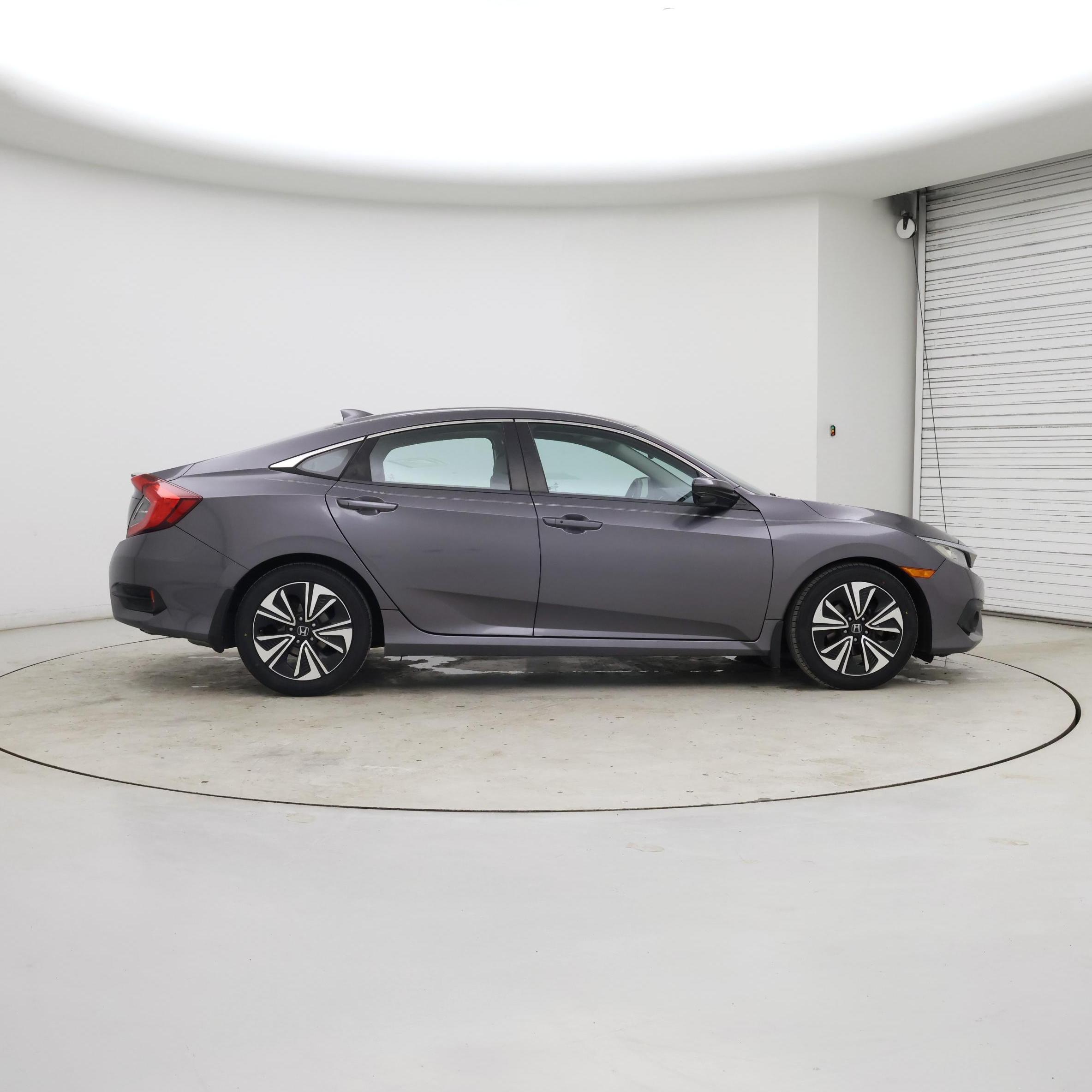 Thumbnail: 2017 Honda Civic - 7