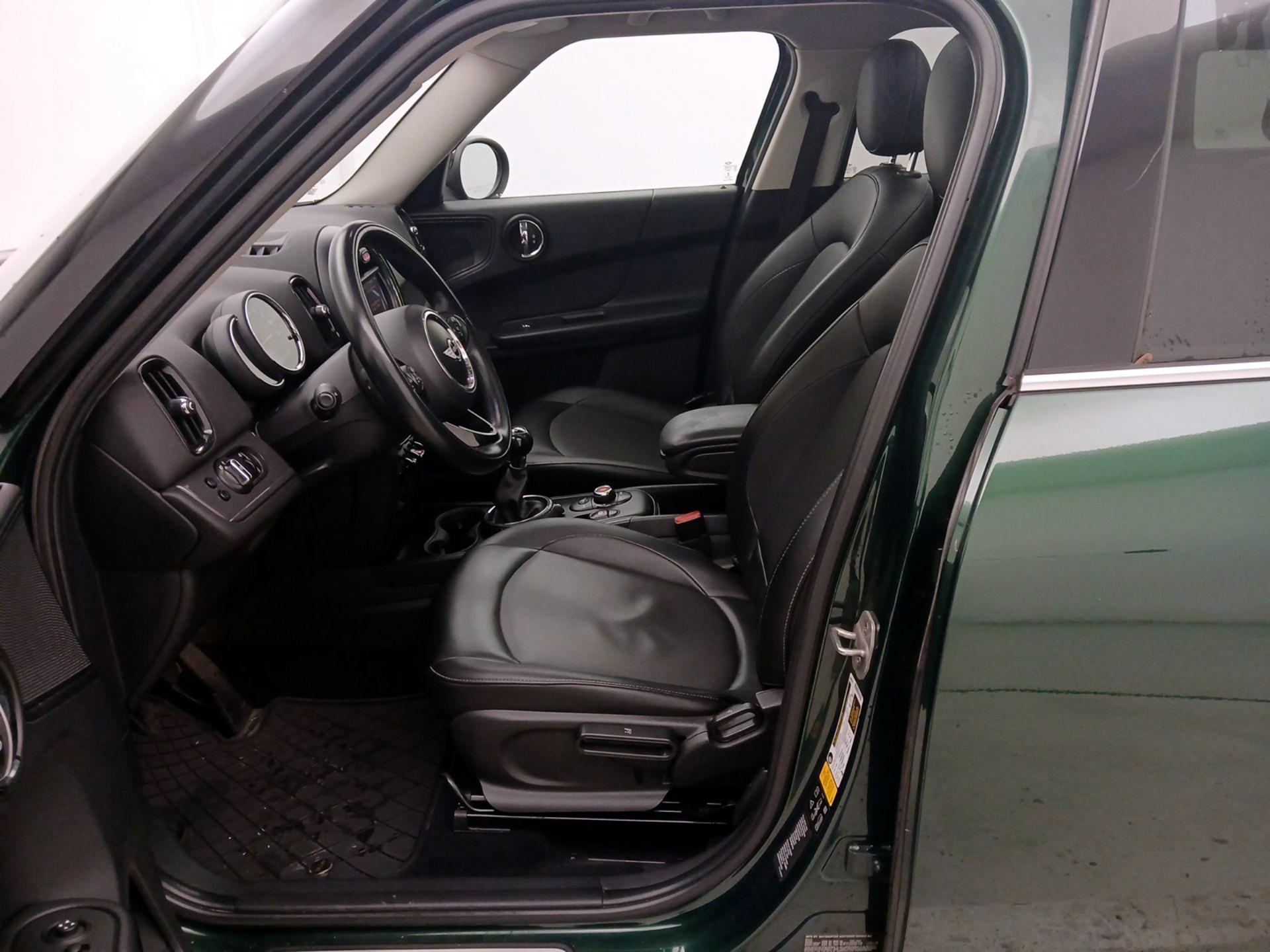 Thumbnail: 2017 MINI Cooper Countryman - 11