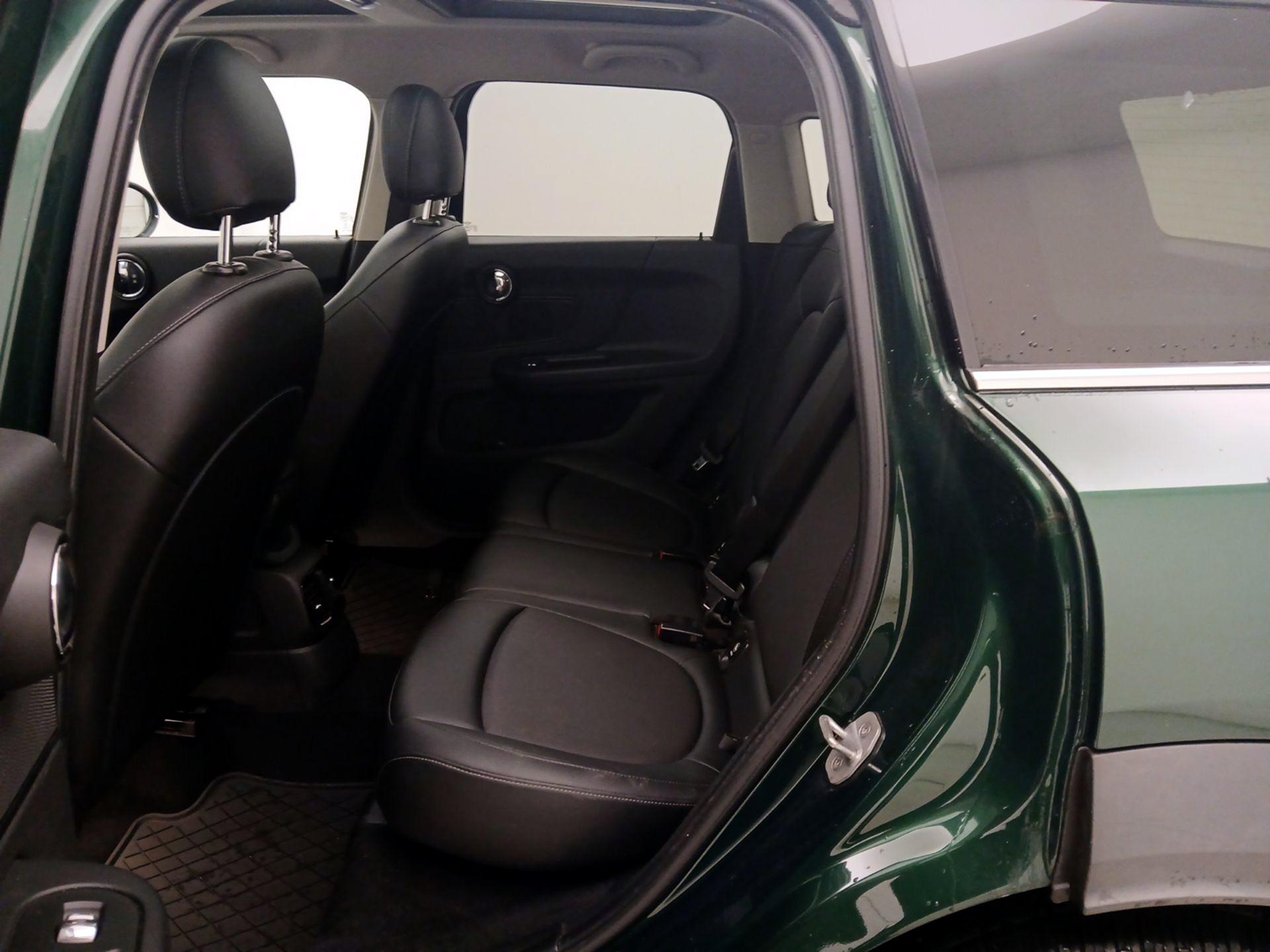 Thumbnail: 2017 MINI Cooper Countryman - 19