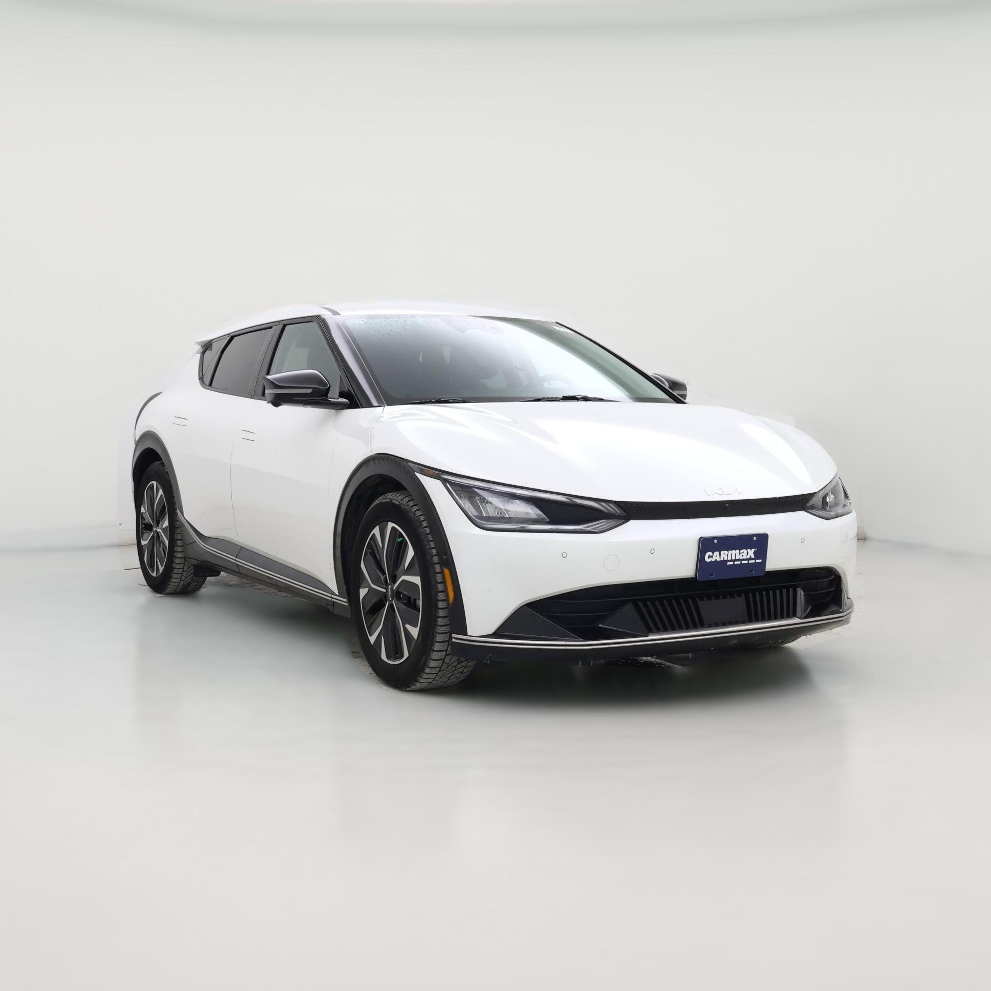 Thumbnail: 2022 Kia EV6 - 1