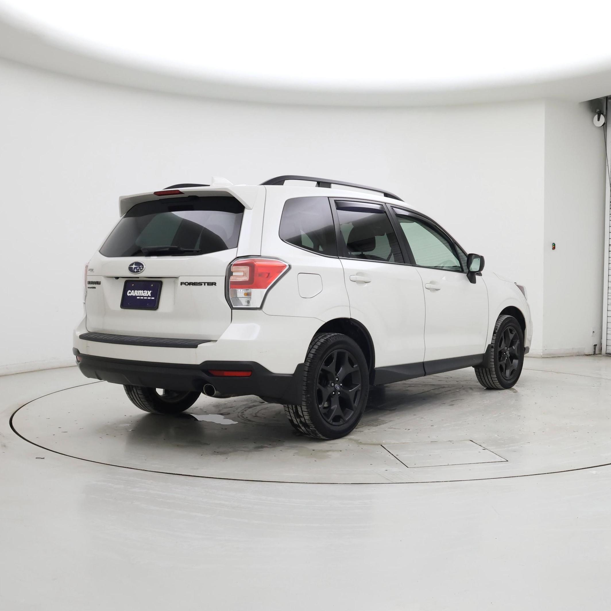 Thumbnail: 2018 Subaru Forester - 8