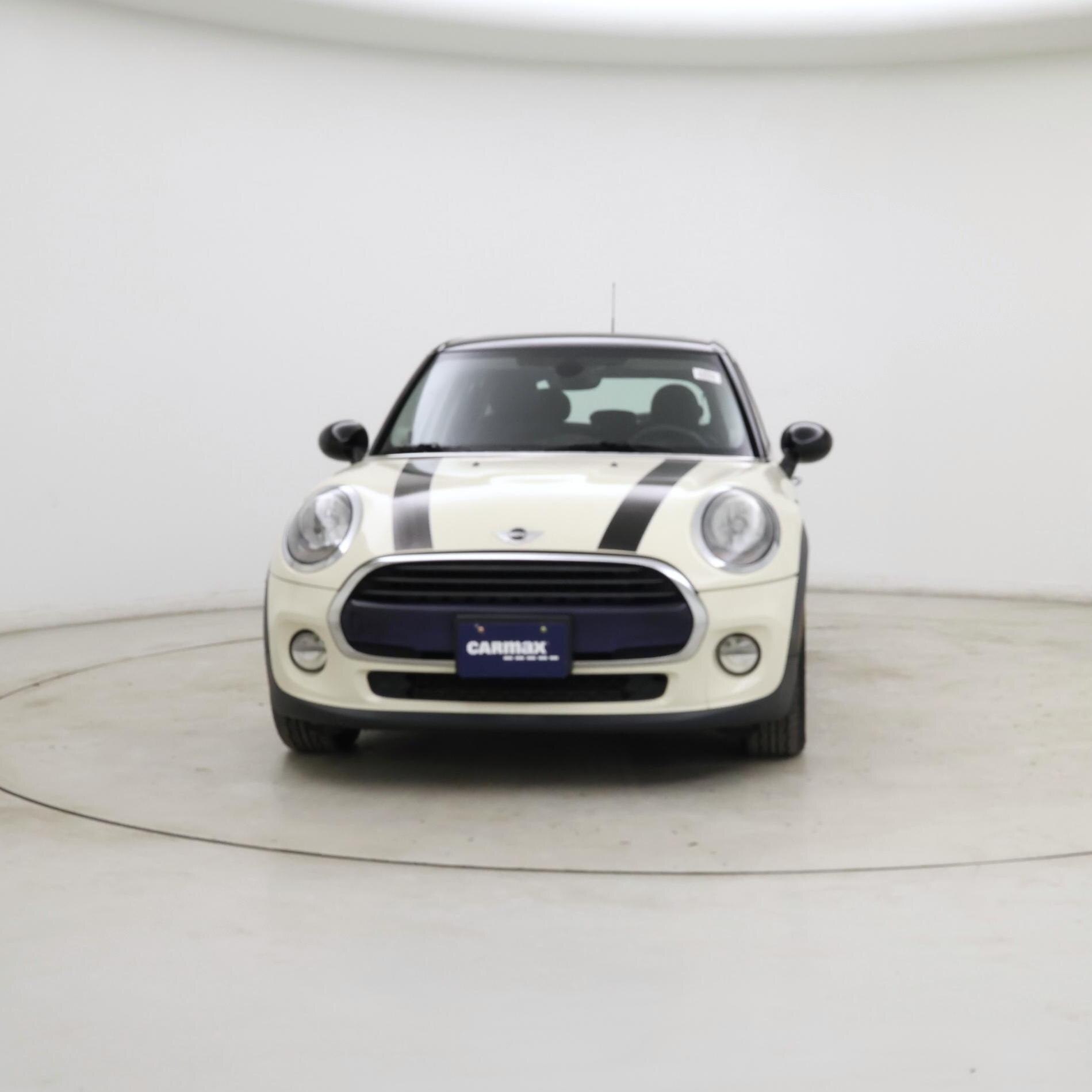 Thumbnail: 2016 MINI Cooper Hardtop - 5