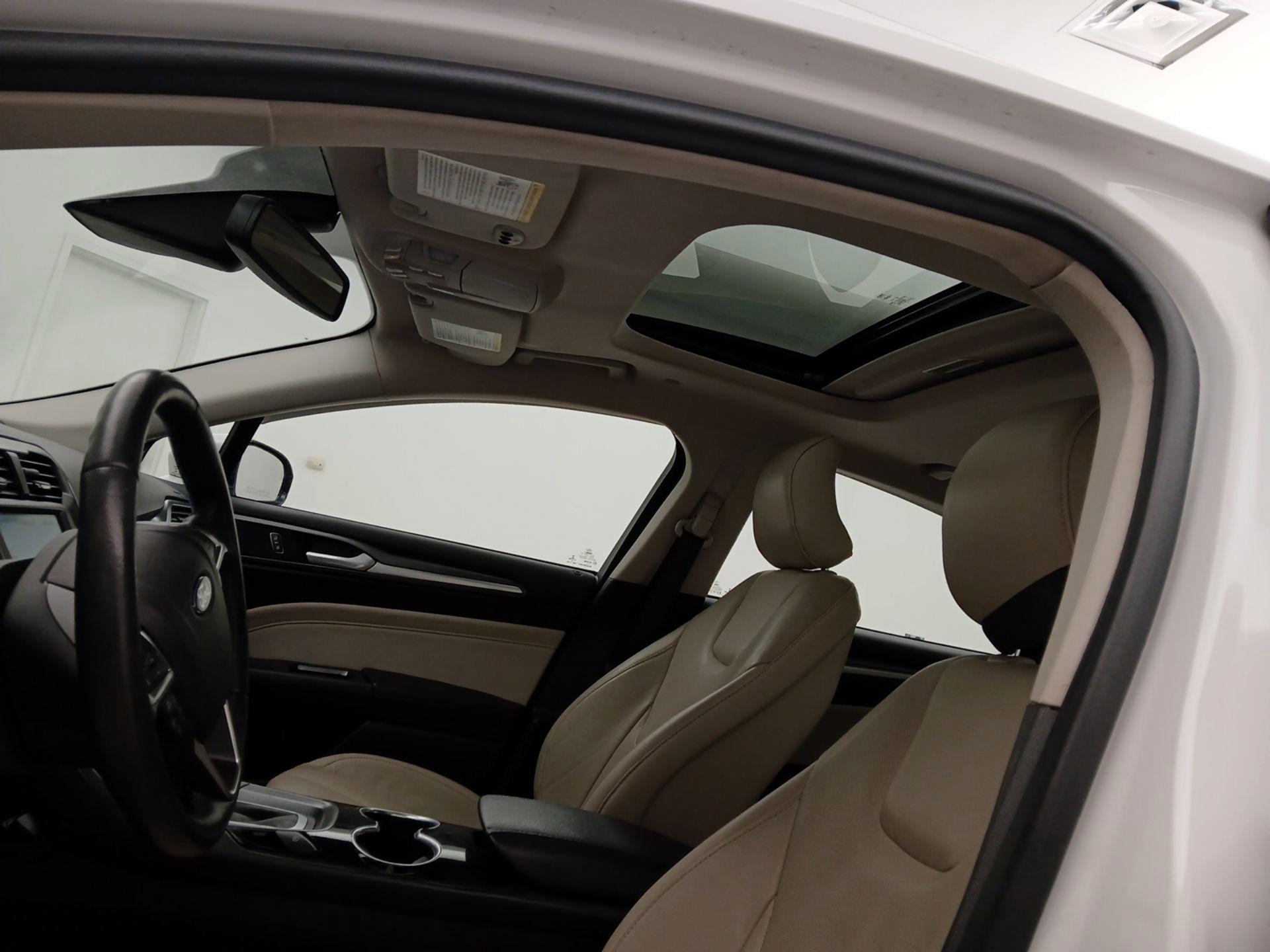 Thumbnail: 2016 Ford Fusion - 20