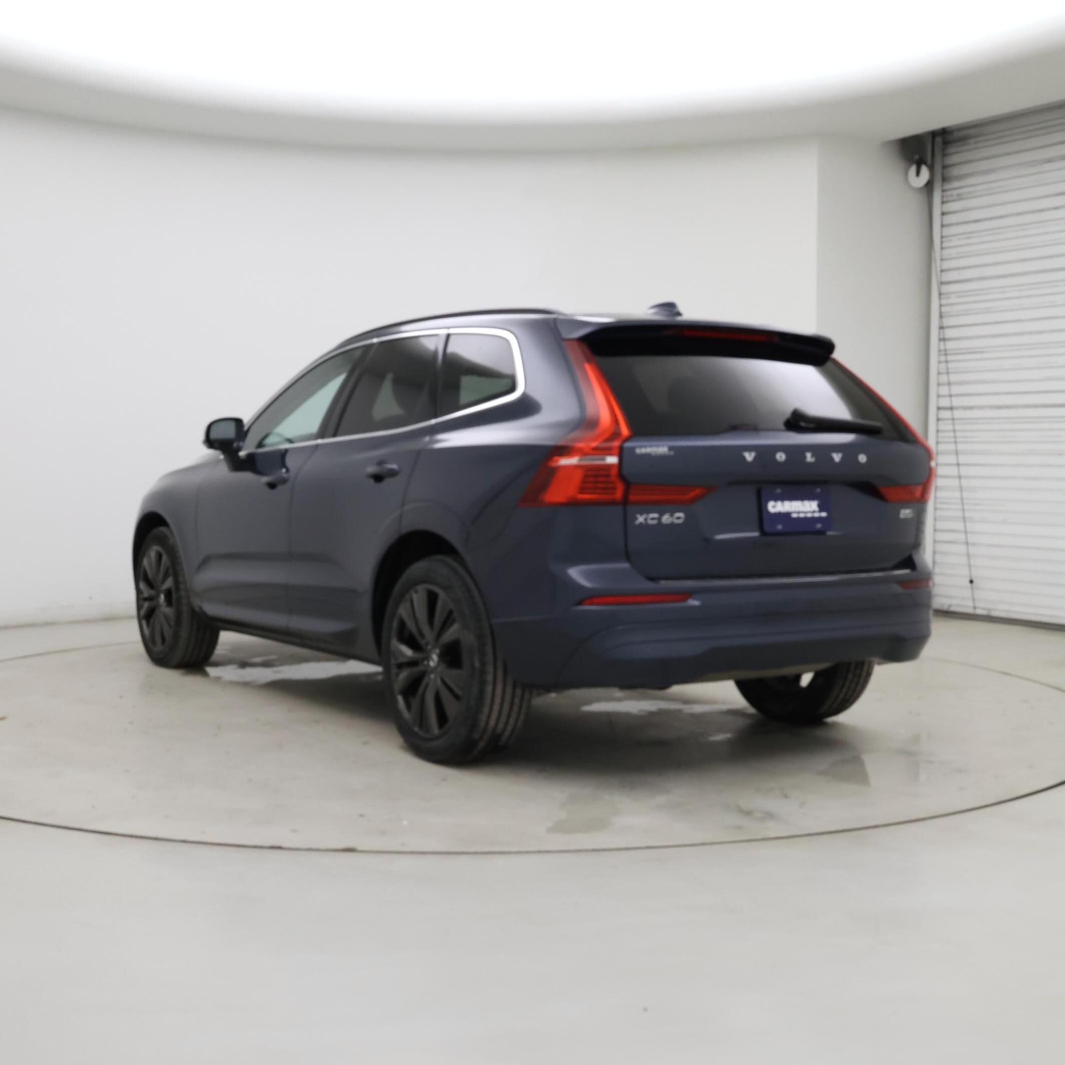 Thumbnail: 2022 Volvo XC60 - 2