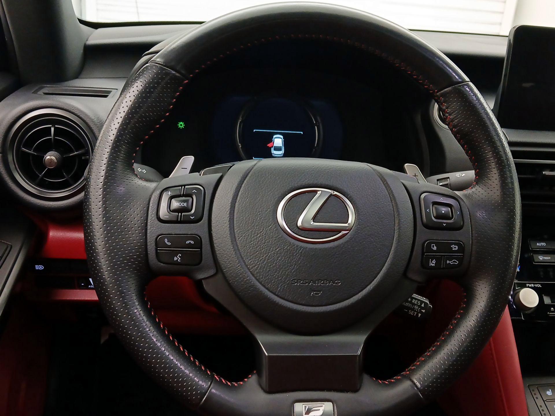 Thumbnail: 2024 Lexus IS - 10