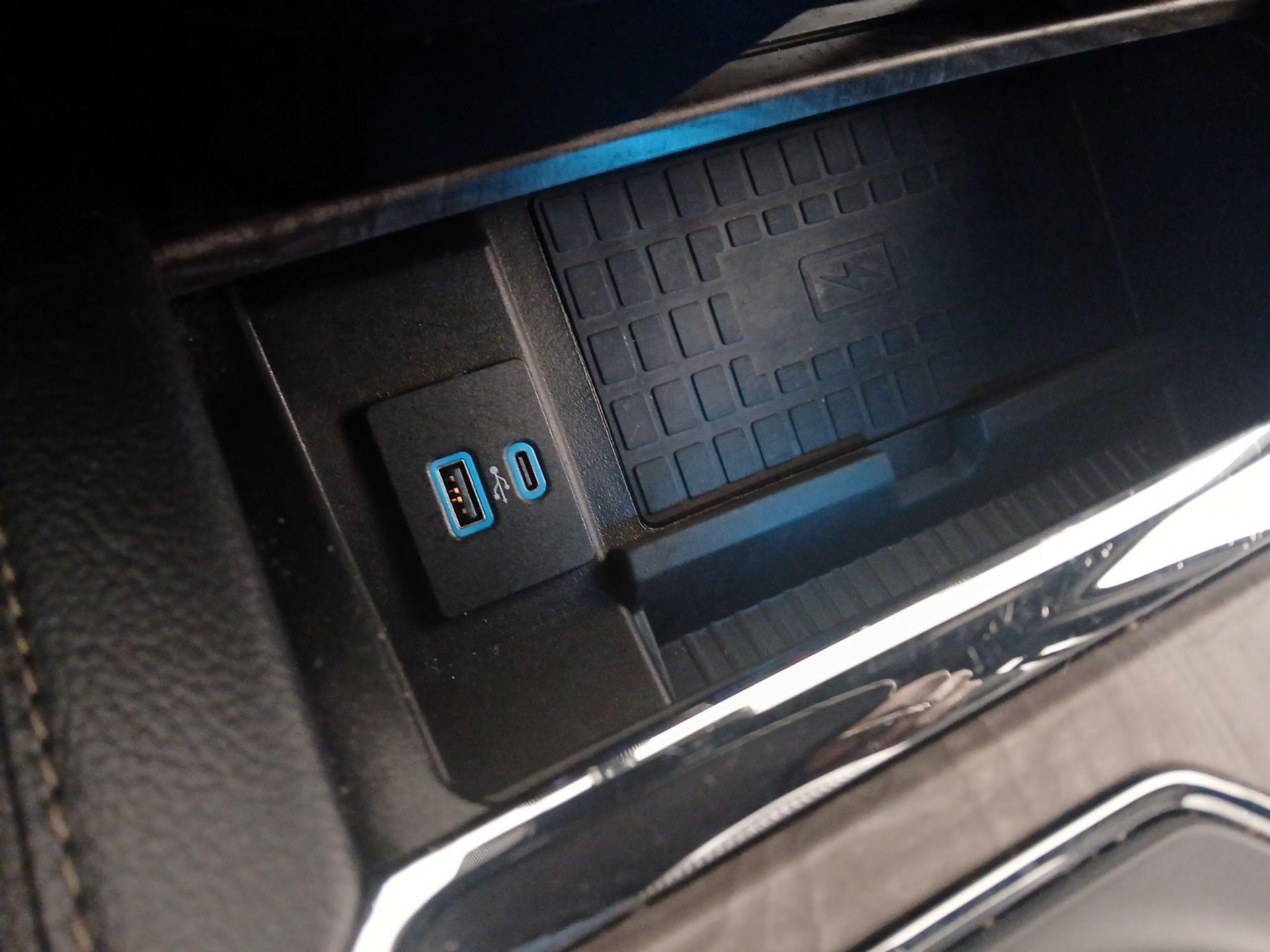 Thumbnail: 2020 Ford Expedition - 19