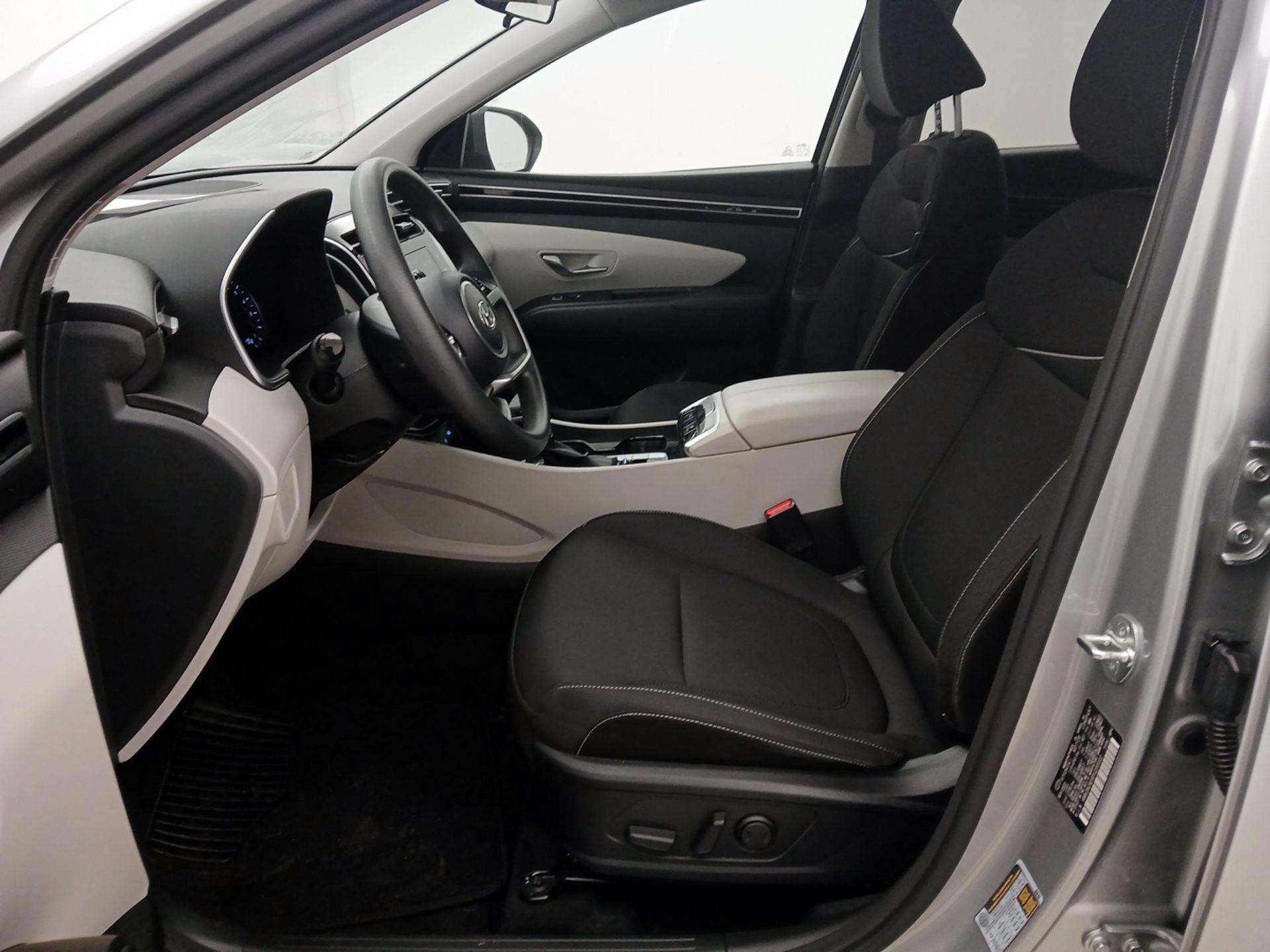 Thumbnail: 2023 Hyundai Tucson - 11