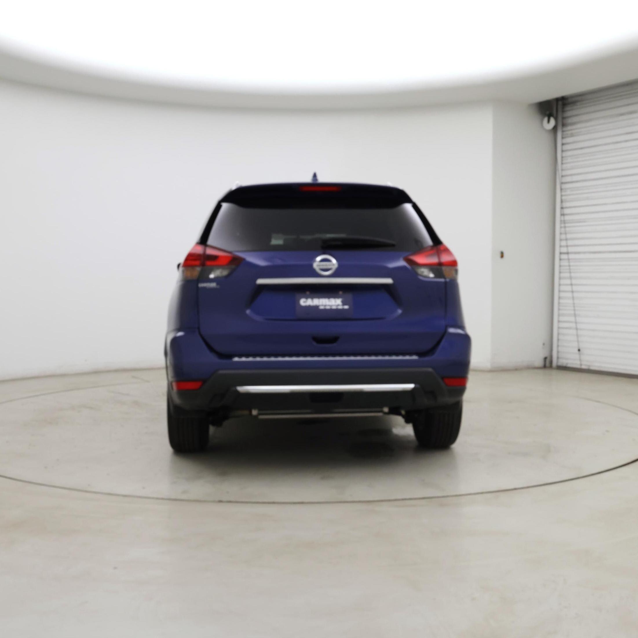 Thumbnail: 2017 Nissan Rogue - 6