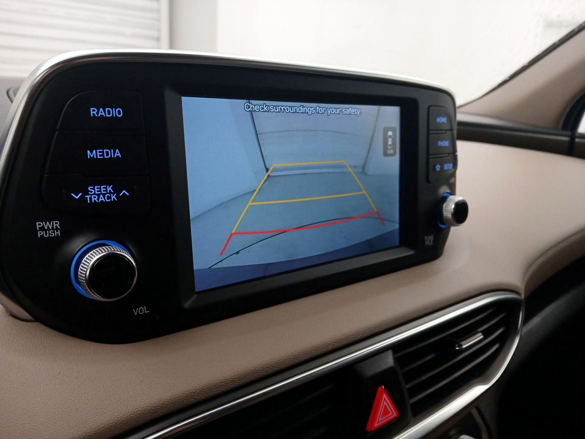 Thumbnail: 2019 Hyundai Santa Fe - 14