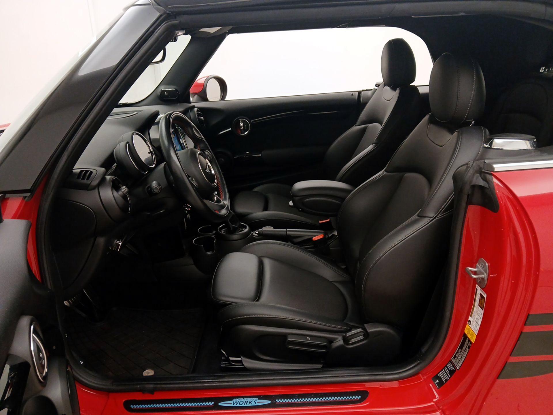 Thumbnail: 2018 MINI Cooper - 11