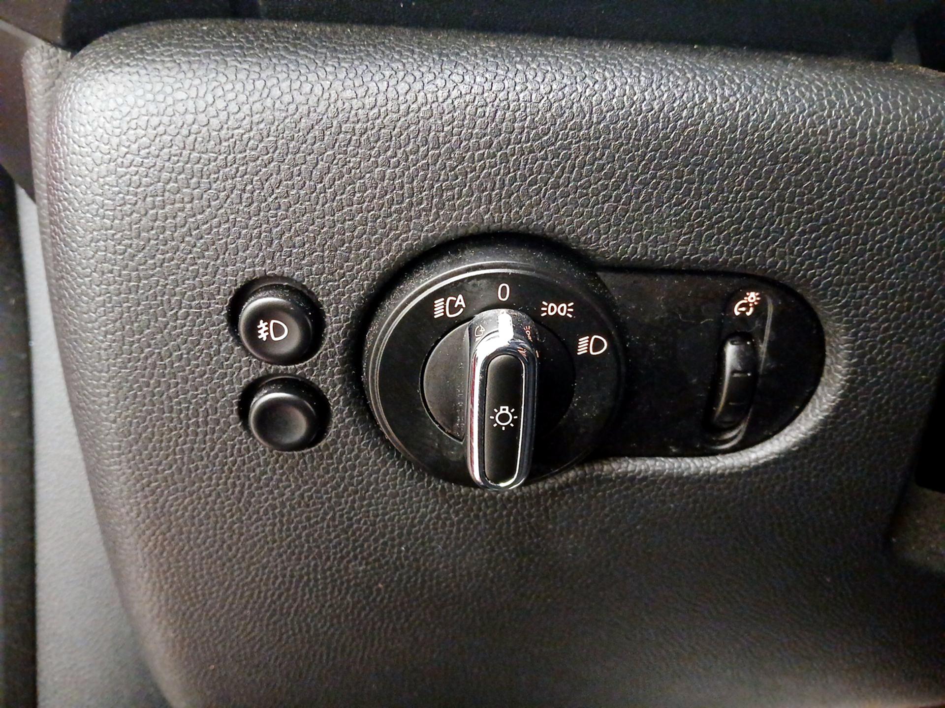 Thumbnail: 2018 MINI Cooper - 13