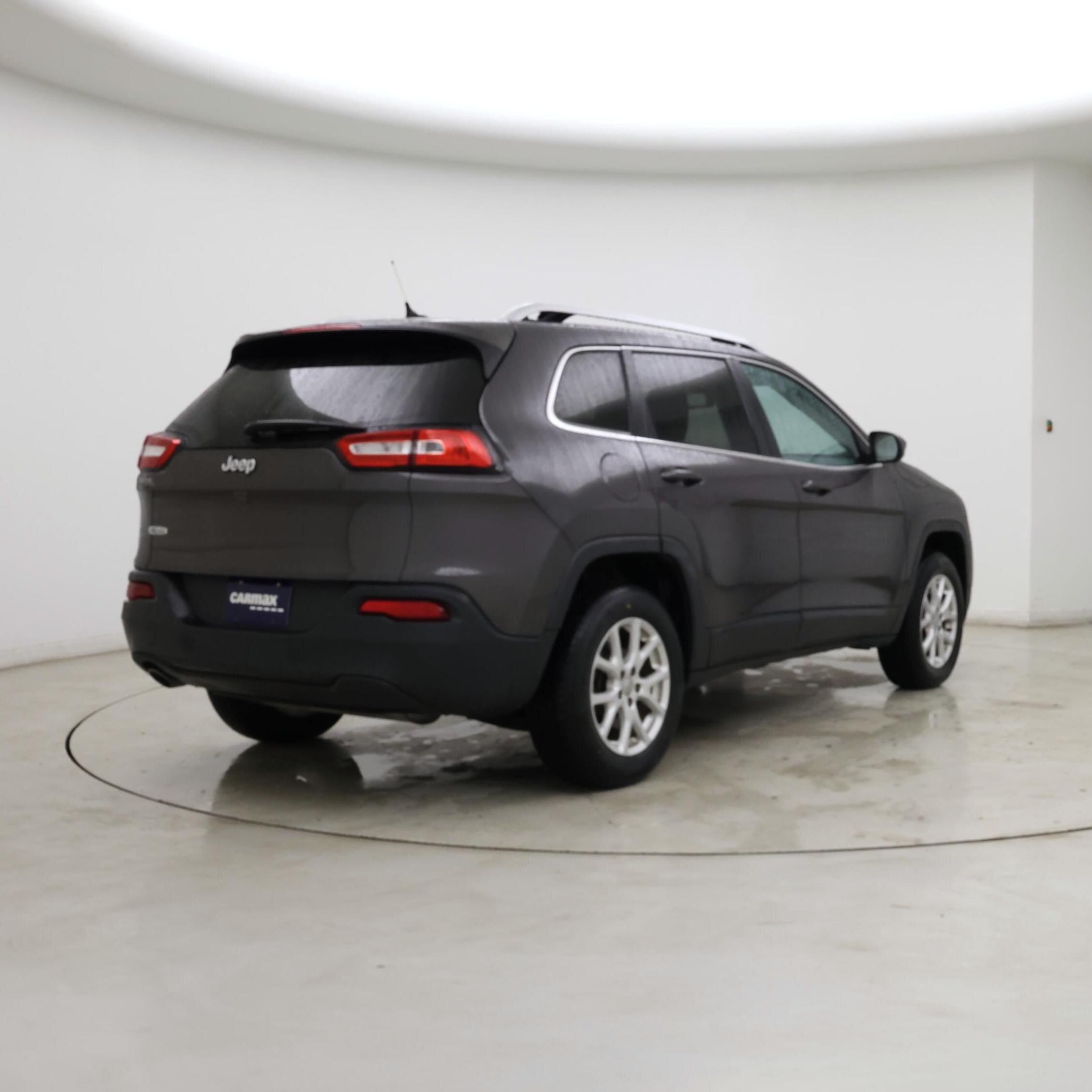 Thumbnail: 2014 Jeep Cherokee - 8