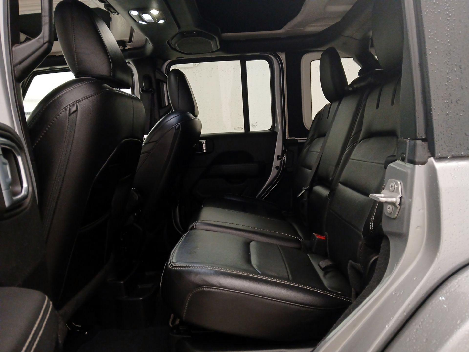 Thumbnail: 2021 Jeep Wrangler - 20