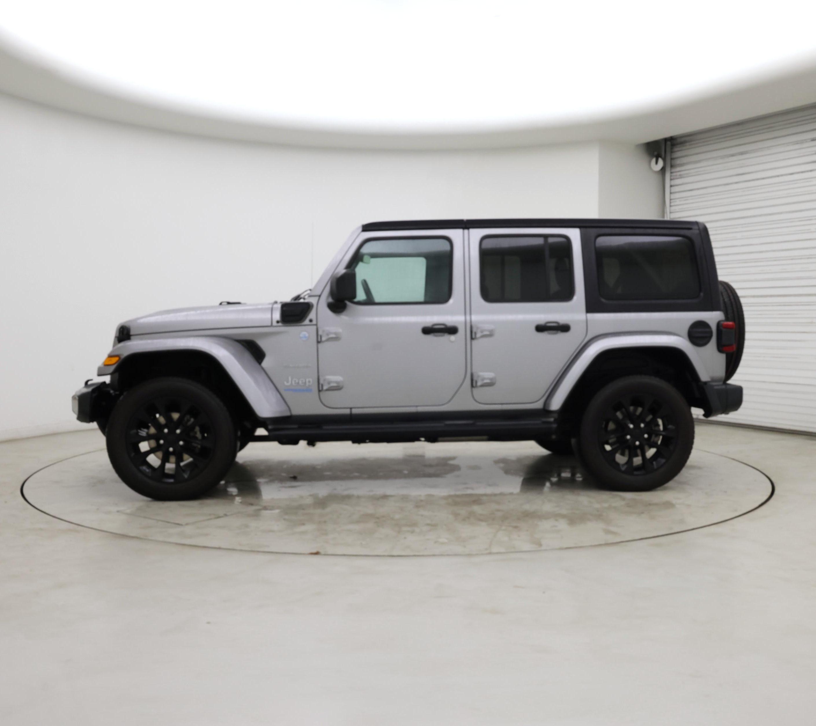 Thumbnail: 2021 Jeep Wrangler - 3