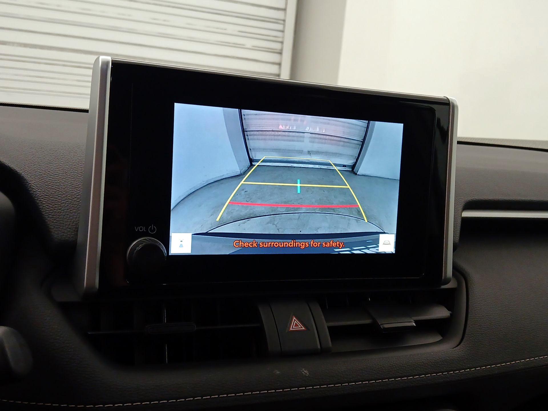 Thumbnail: 2023 Toyota RAV4 - 14