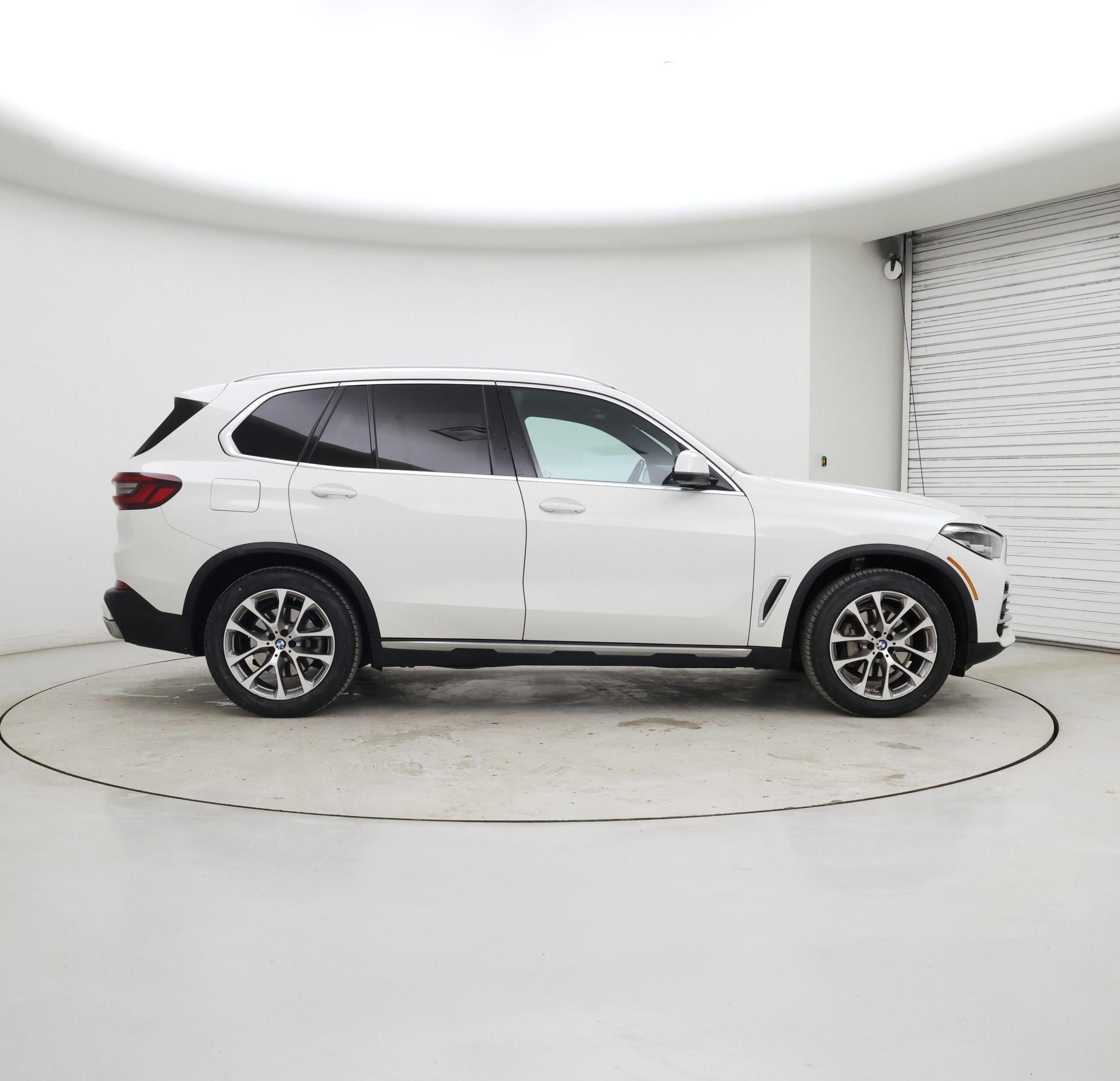 Thumbnail: 2022 BMW X5 - 7