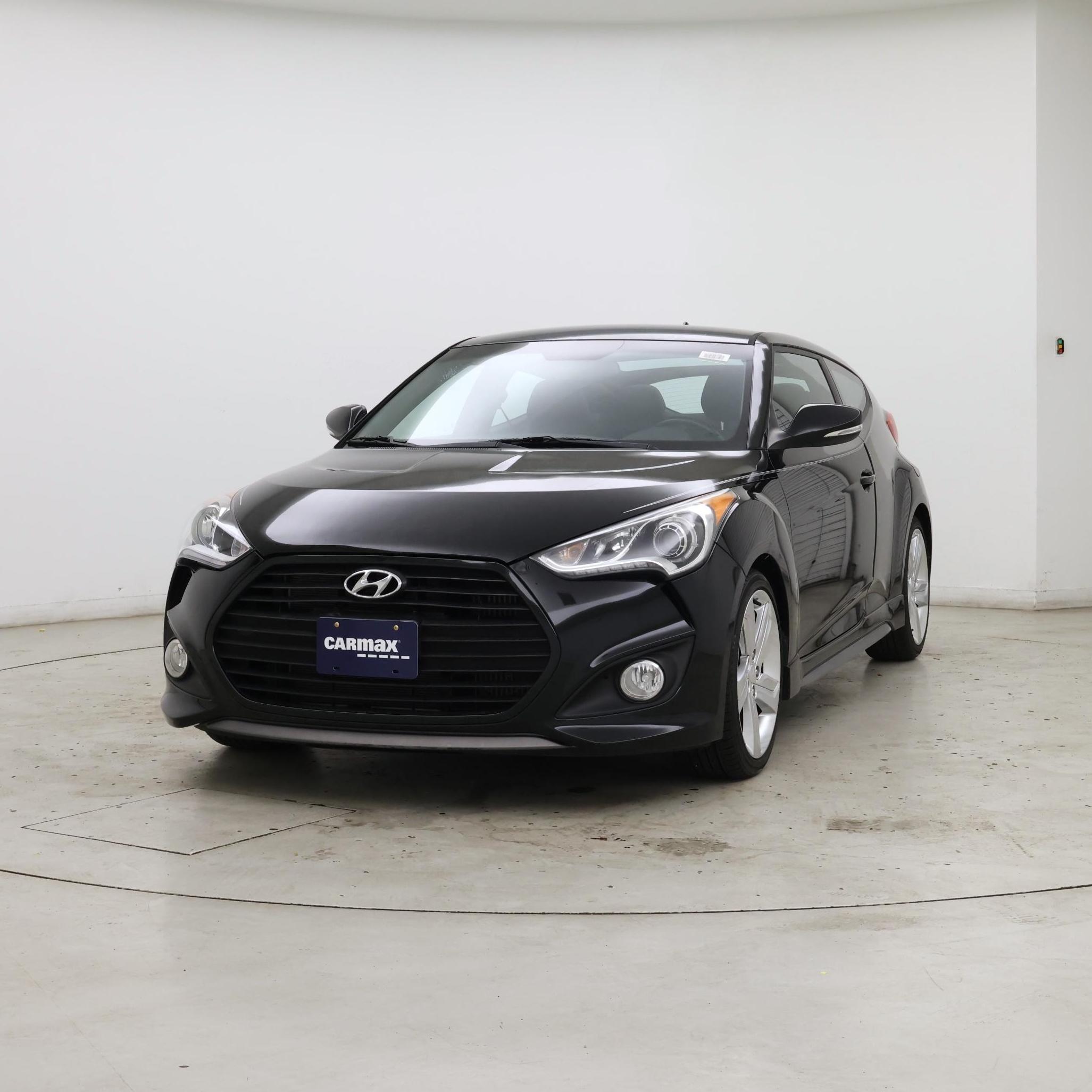 Thumbnail: 2015 Hyundai Veloster - 4