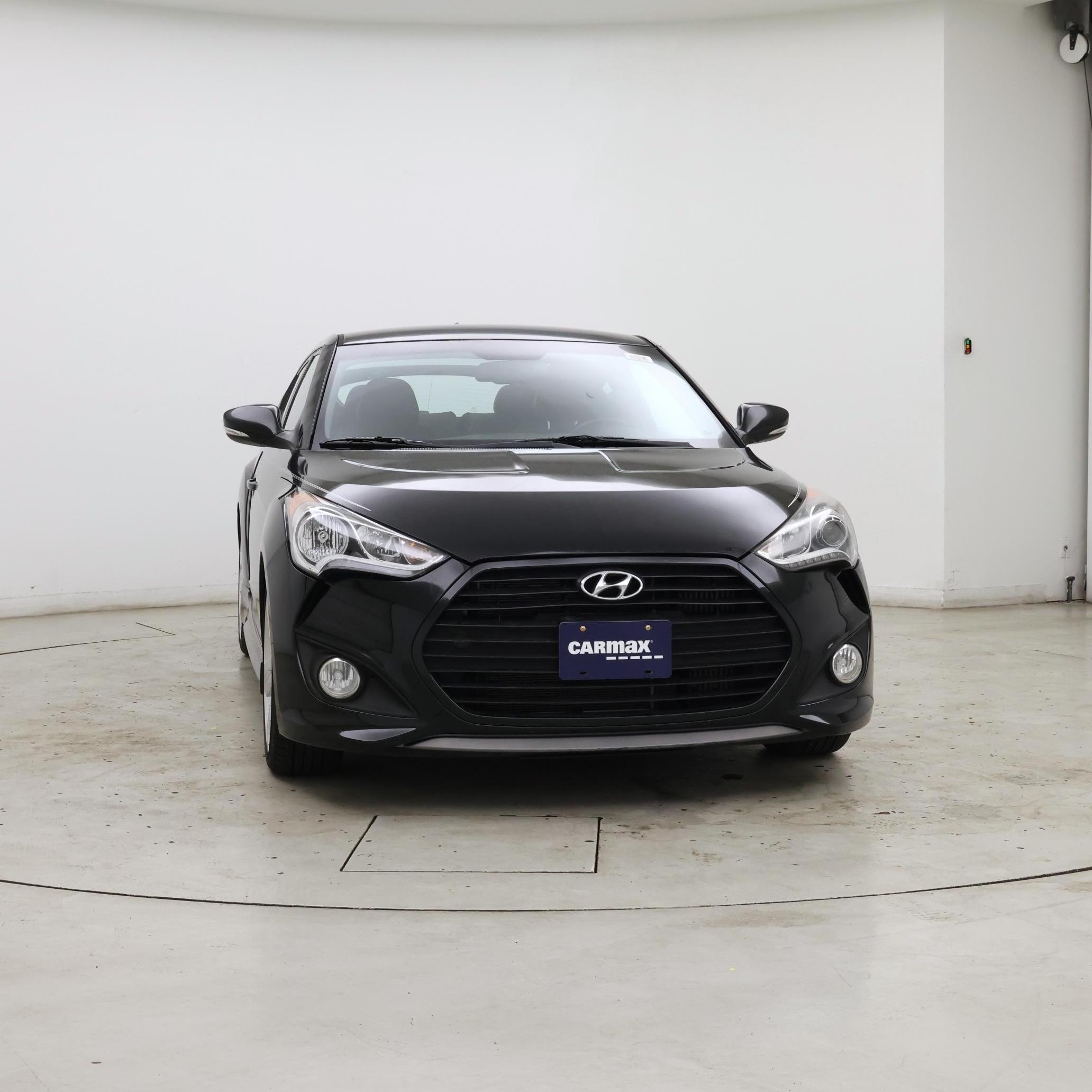 Thumbnail: 2015 Hyundai Veloster - 5