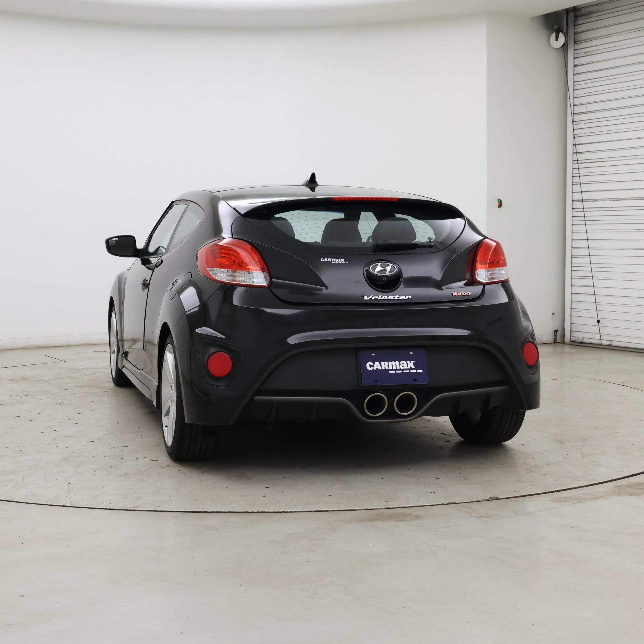 Thumbnail: 2015 Hyundai Veloster - 6