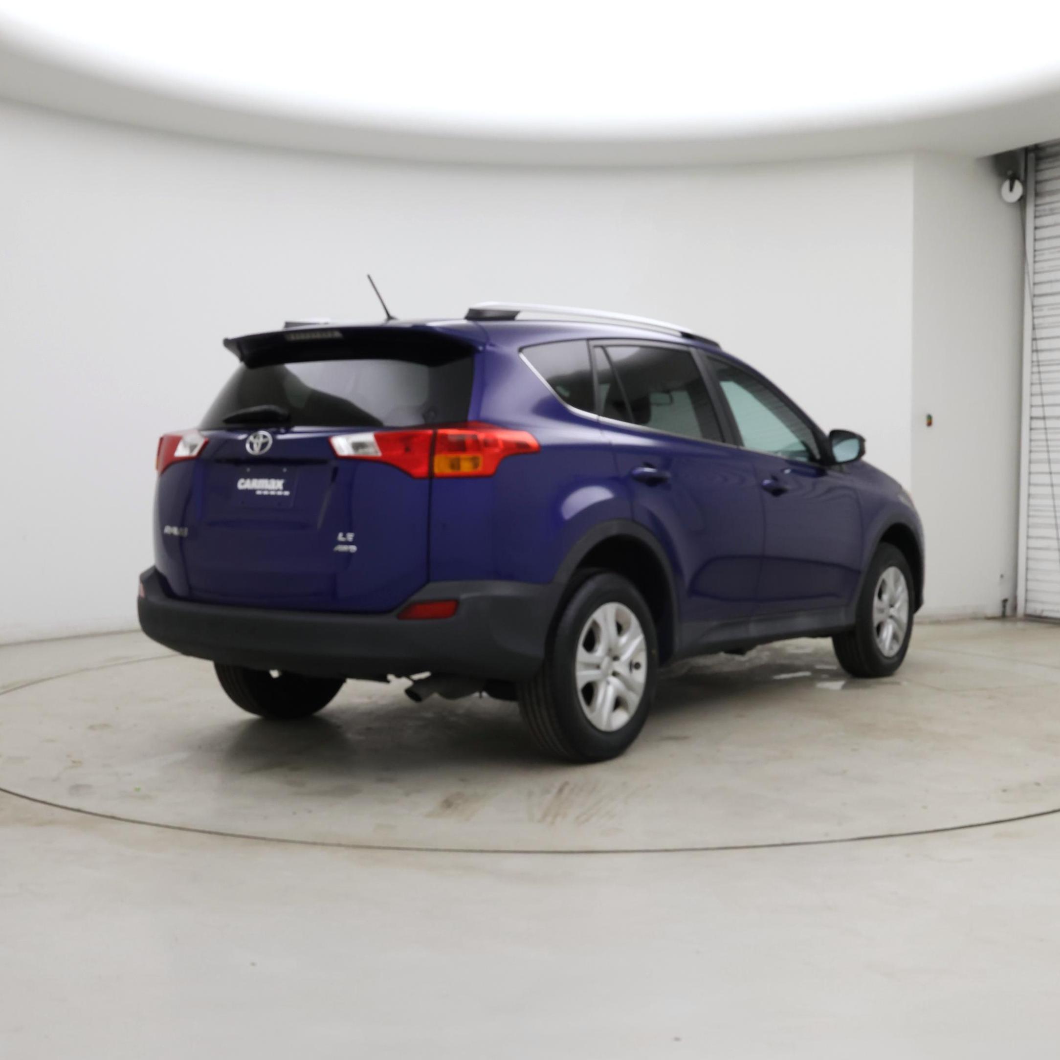 Thumbnail: 2014 Toyota RAV4 - 8