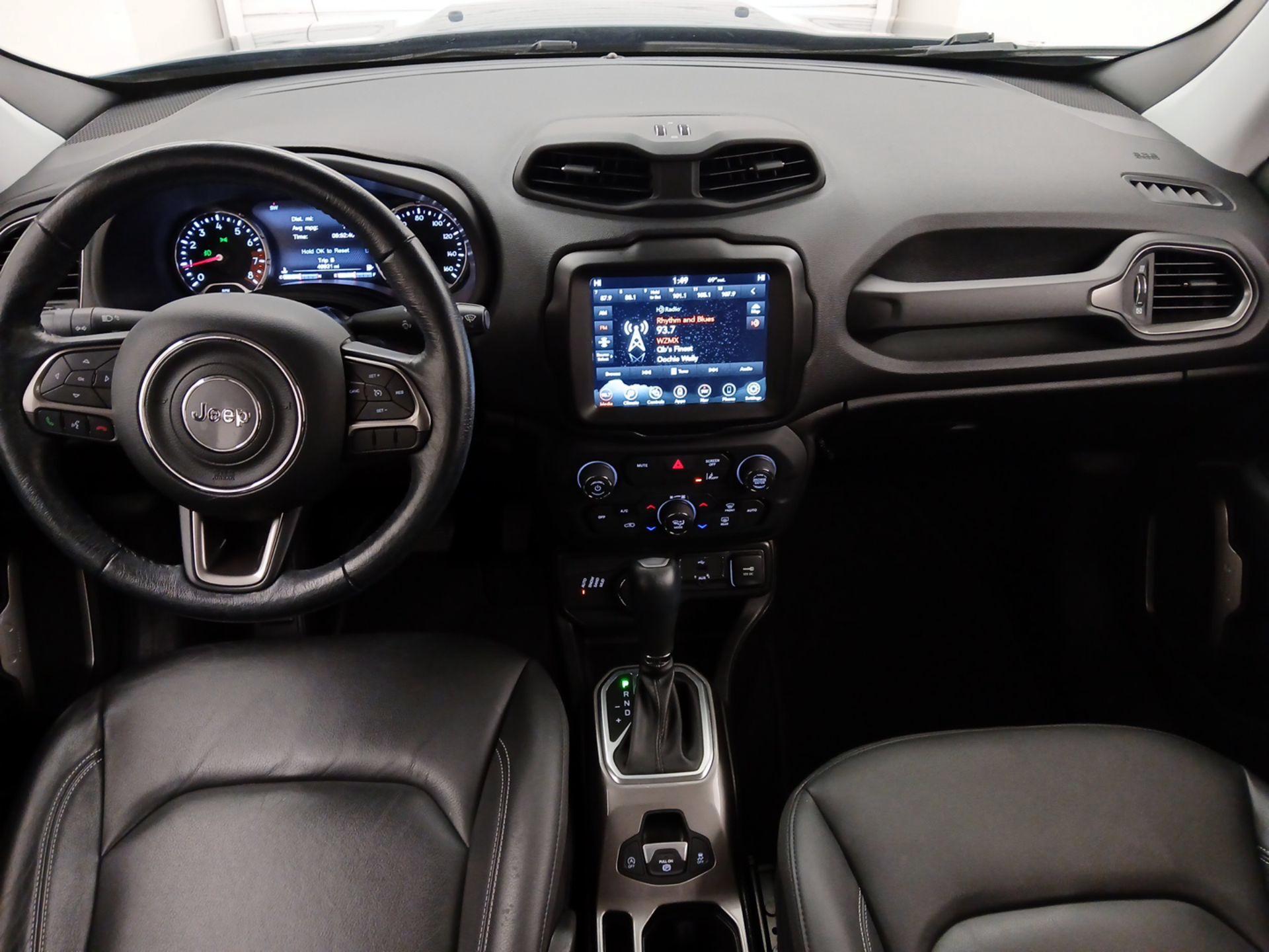 Thumbnail: 2021 Jeep Renegade - 9